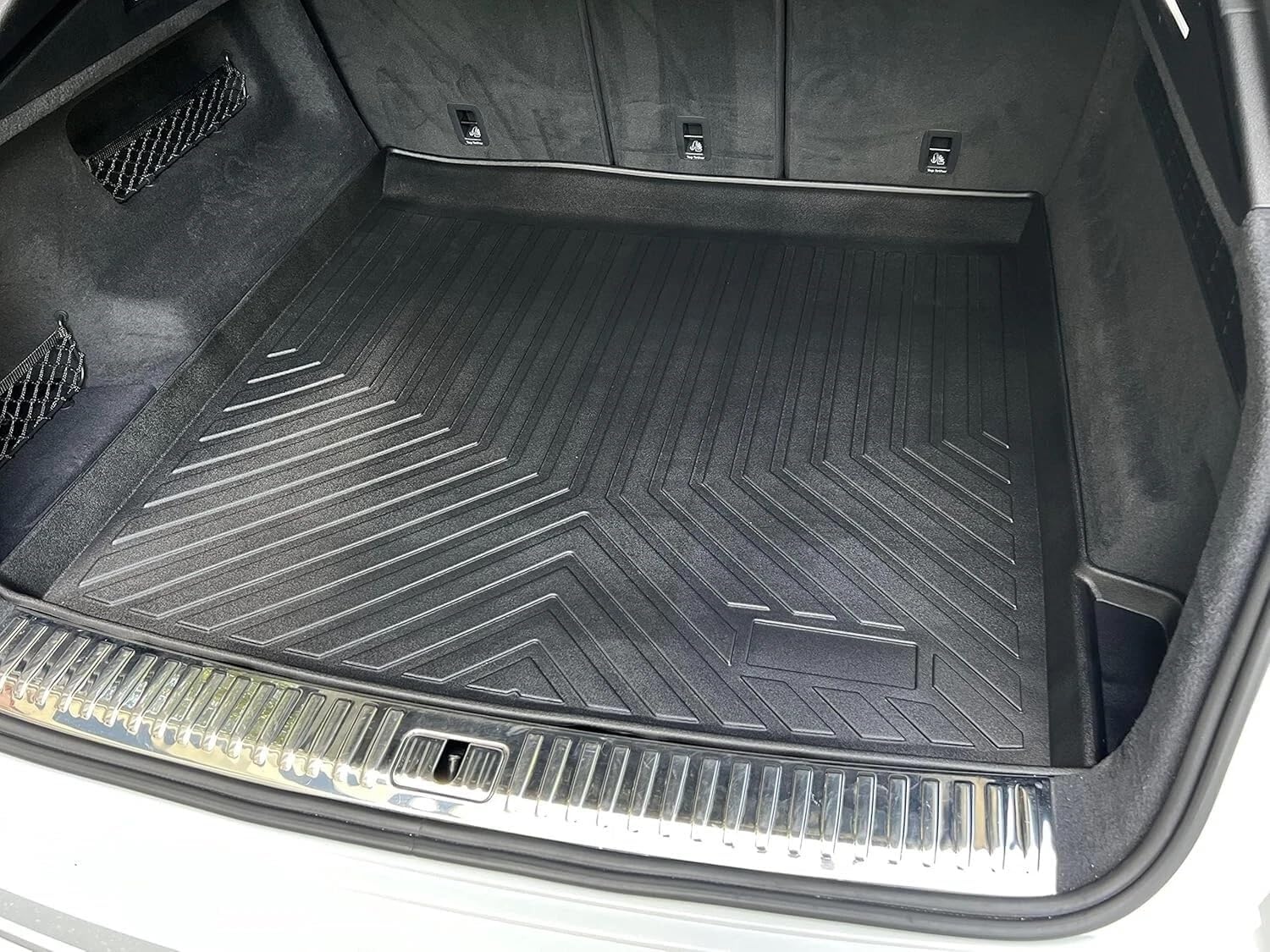 Cargo Liner - Trunk Mat for Audi Q8 SQ8 2019-2026 – Weather-Resistant Trunk Mats for Cars with Raised Lip – Non-Slip Car Trunk Mat Rubber – Easy to Install – Laser Pre-Cut Design