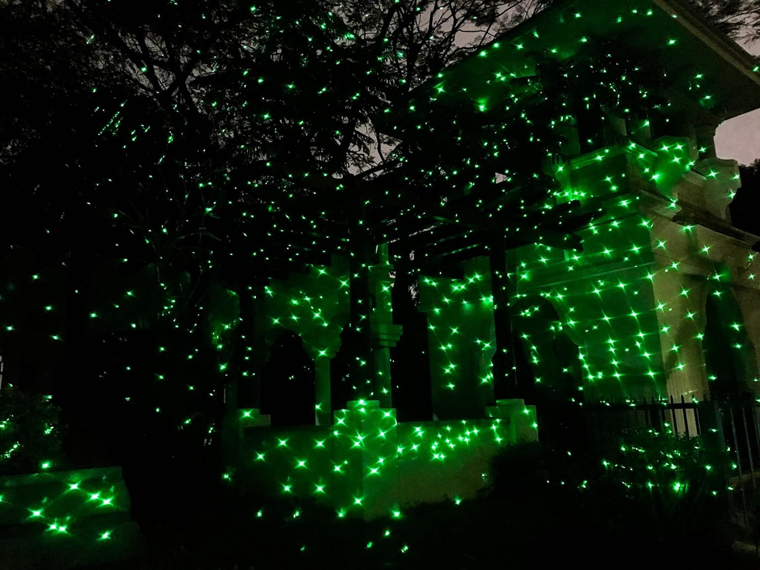 LedMAll Bluetooth Motion Full Spectrum 7 Color White Star Effects Laser Christmas Decorative Lights Remote Control