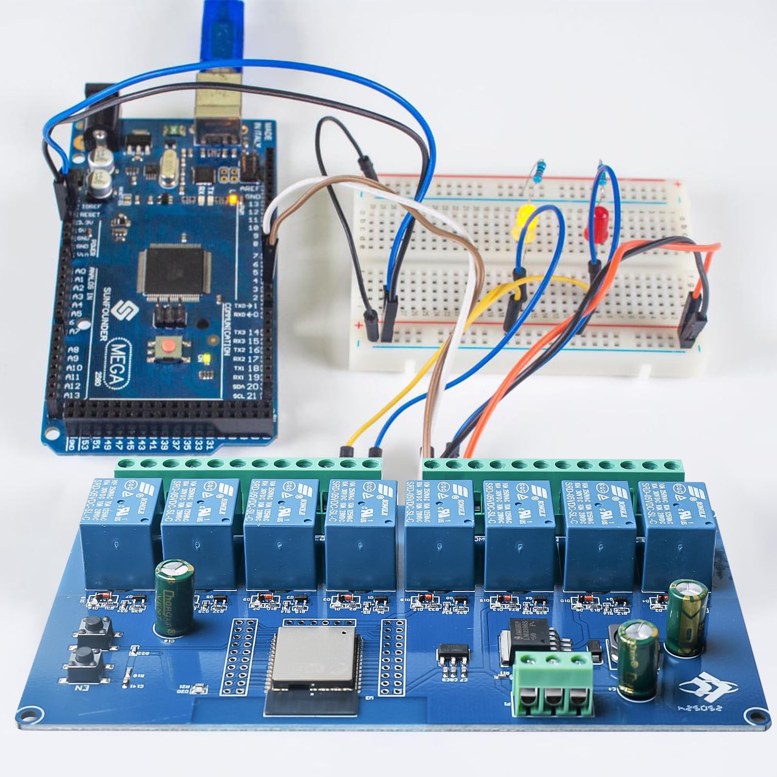 ESP 8-kanałowy moduł przekaźnika, WiFi Bluetooth BLE moduł przekaźnika ESP-32, płyta rozwojowa, DC 5-30 V, przekaźnik do płyty rozwoju wtórnego ESP (LC-Relay-ESP-8R-D5)