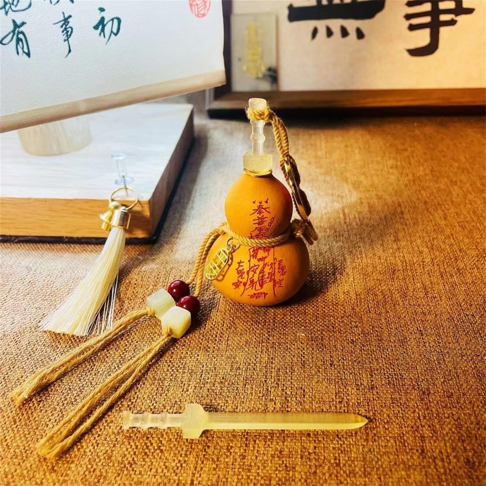 Amazon | Warayumi ミニひょうたん 剣を帯びる 幸運のひょうたん 風水