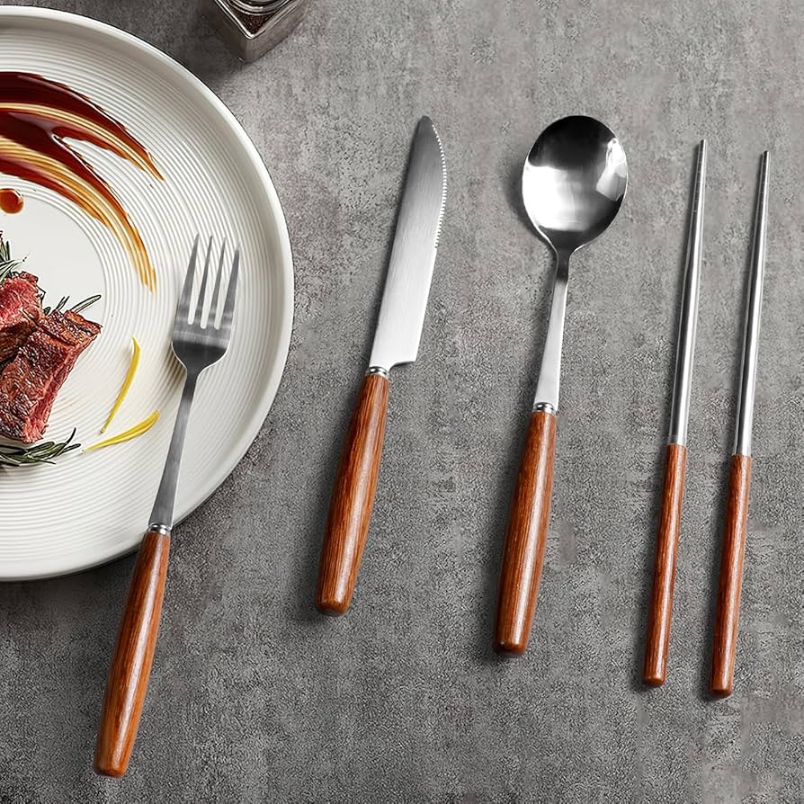 【Martin Hall 】 カトラリーセット ナイフ/フォーク 木製ケース Martin Hall 】 カトラリーセット ナイフ/フォーク 木製ケース