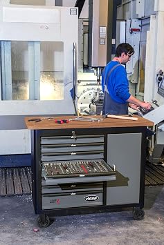 Vigor V5156 Work Bench with Assortment