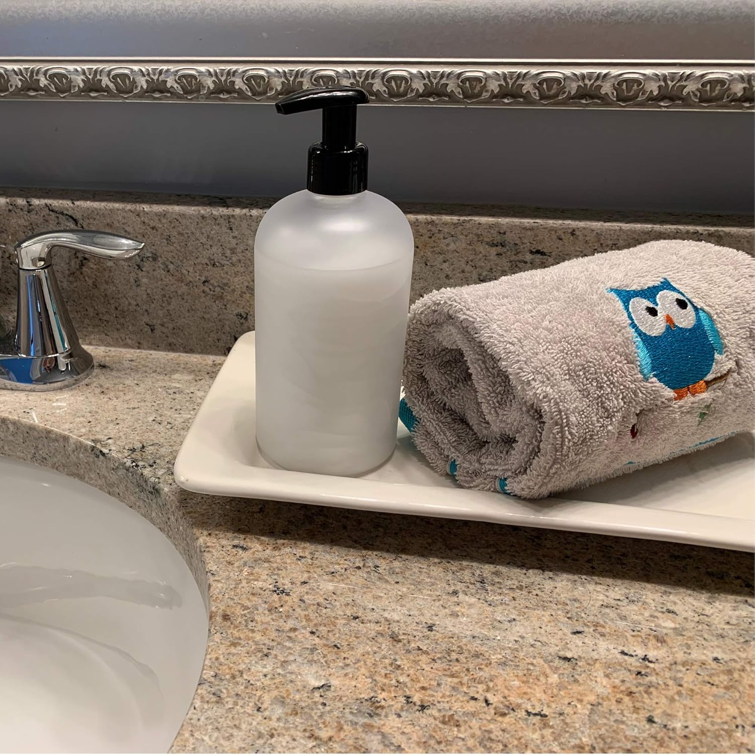 Bottiful Home-16 oz Empty PET Plastic Refillable Bottles-Set of 4-with Lotion Pumps for Shampoo, Conditioner, Body Wash, Hand Soap, Dish Soap, Lotion, Cleanser-Drip Free, Rust-Free (Frosted Clear)