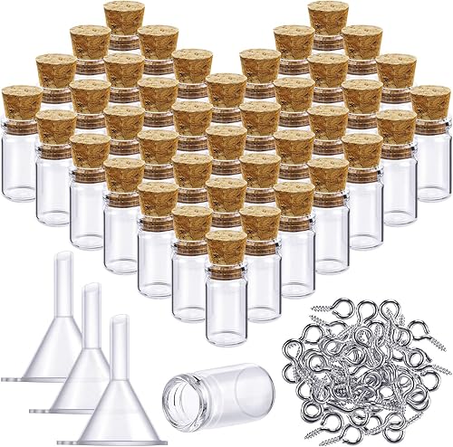 Juego de 50 botellas pequeñas de vidrio con tapones de corcho, pequeñas botellas de vidrio de corcho con tornillos de ojo y embudo pequeño para