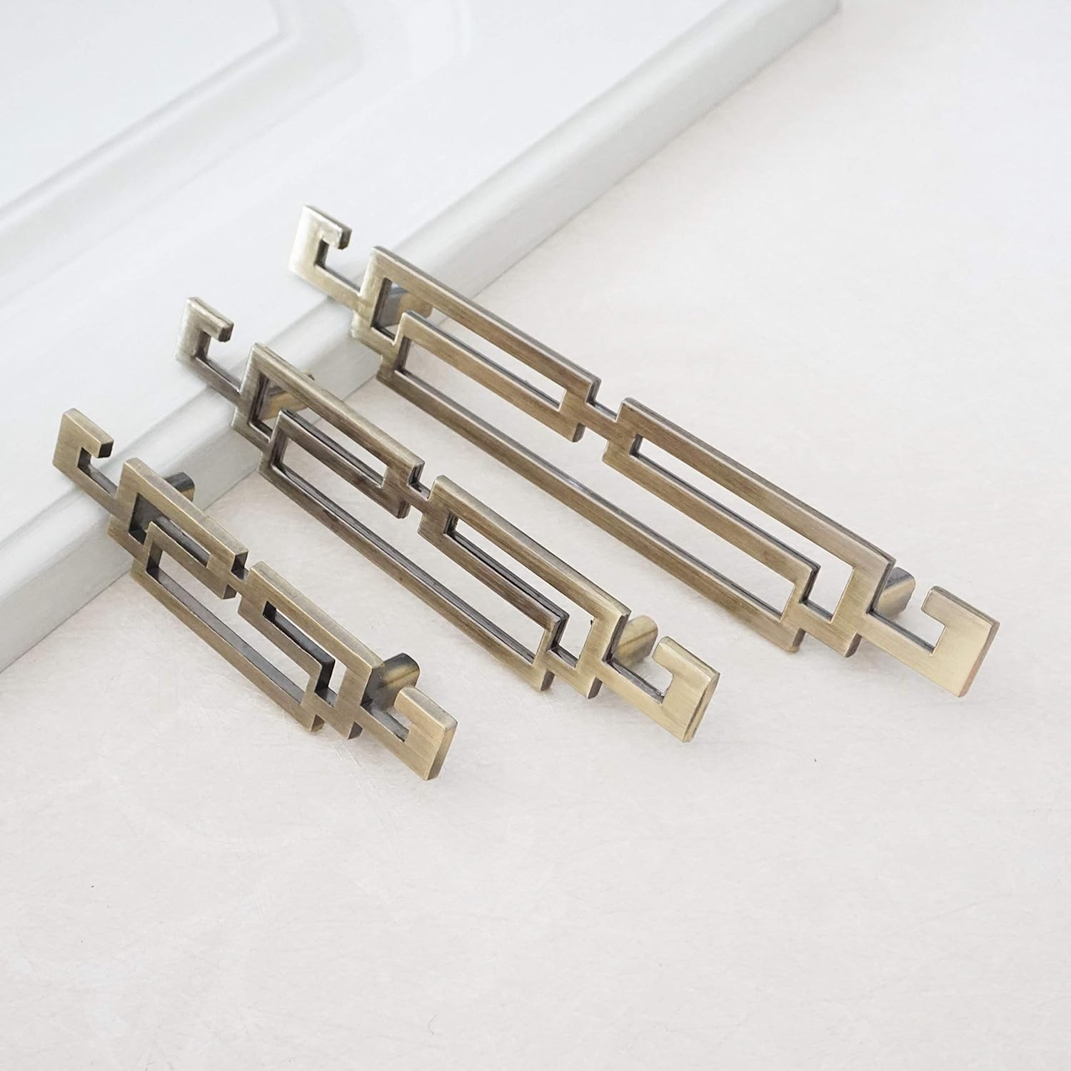 LBFEEL 5" Pair Vintage Drawer Puls Chinese Style for Kitchen Cabinet Knob Door Dresser Drawer Antique Bronze Cabinet Pulls Furniture Handle (128mm)