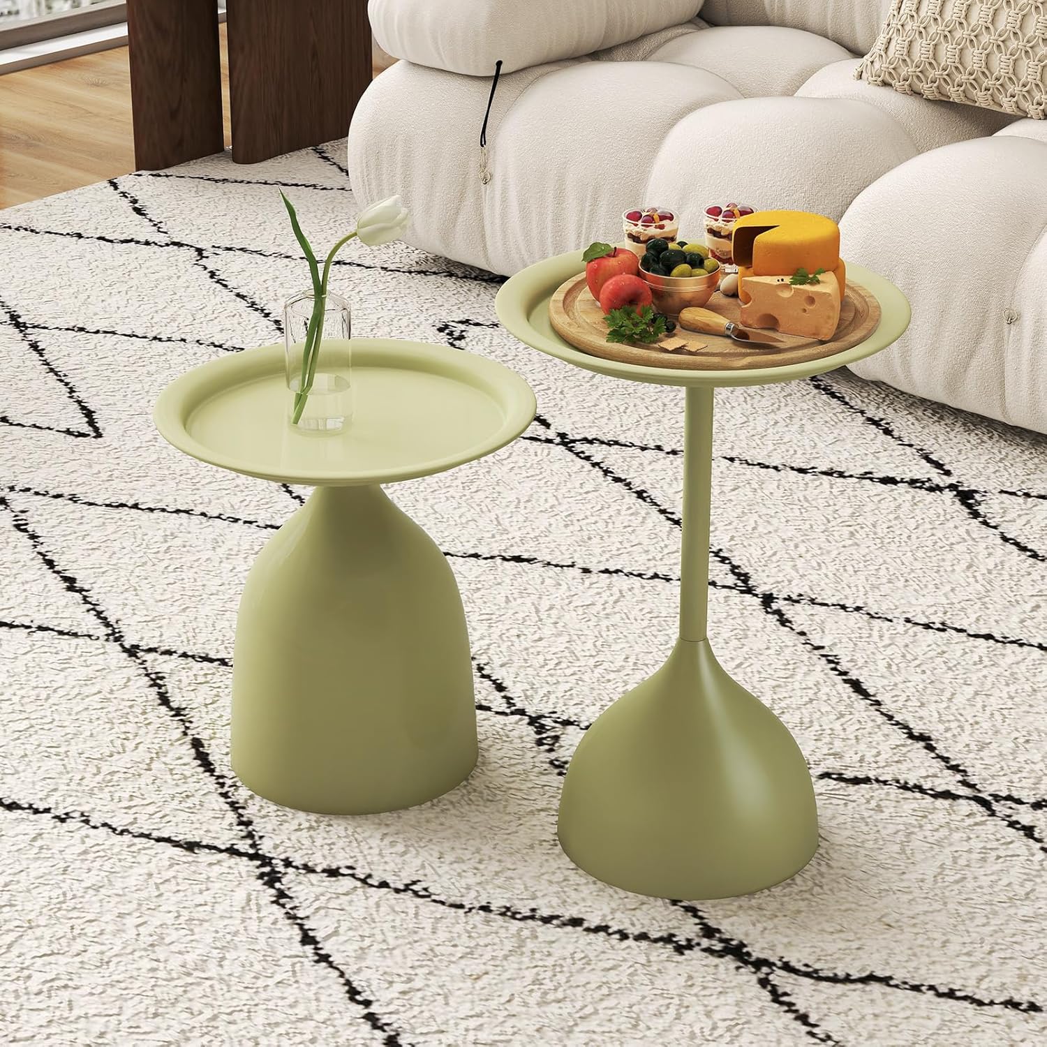 hitsuki Green Nesting Coffee Table Set of 2 Funky Colorful Round Metal End Side Tables for Living Room Sofa Retro Modern Pedestal nightstand Cute Matte Cream Green Side Table