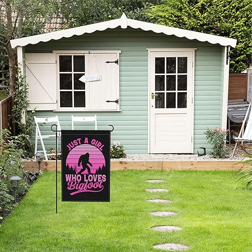 Miniatura 3 de Bandera de jardín con texto en inglés "Just A Girl Who Loves Bigfoot" de doble cara de 12 x 18 pulgadas, bandera de jardín para el hogar,