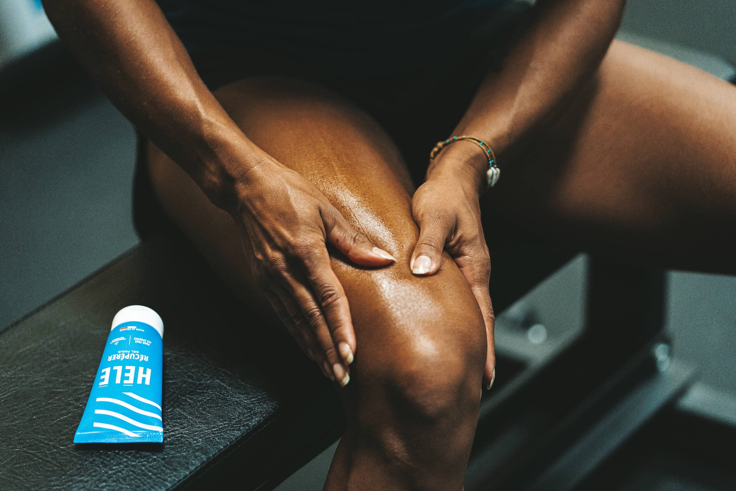 Gel froid muscles - Crème Anti Inflammatoire - HeLe Hélê - soulage après un effort physique les articulations et les muscles - Décontractant musculaire - Fabriqué en France - Contenance 75 ml
