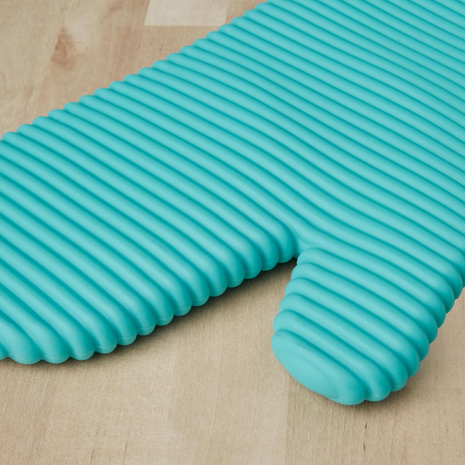 KITCHENAID Ribbed Soft Silicone Oven Mitt 2-Pack Set, 7.5"x13", Aqua Sky - Image 6