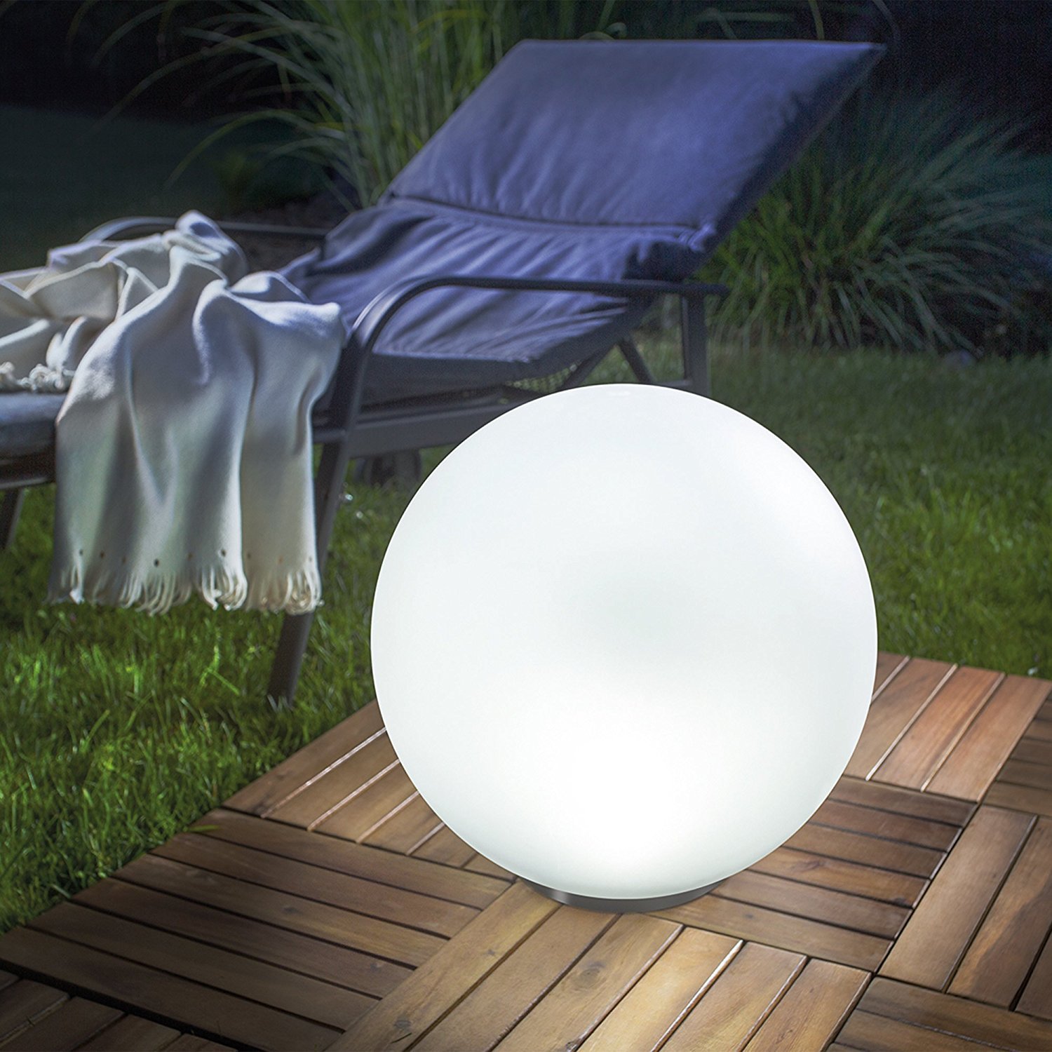 Sfera luminosa solare da 40 cm, 7 colori chiari a luce continua o alternata, 8 oredi durata della lampada solare Esotec 102611