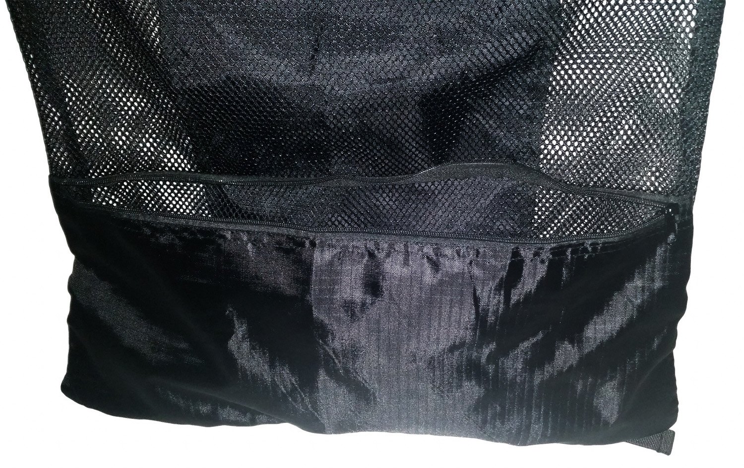 Mochila XL de Malla con cordón y Bolsillo Exterior con Cierre