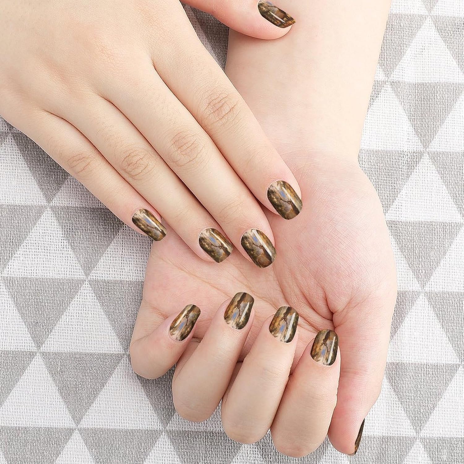 Elk Forest Landscape PaintingSummer Nail Stickers Nail Strips | Nail Art Stickers of 10 sets with decorate fingernails,toenails,artificial nails Full Cover Easy On-Off Non-Damaging
