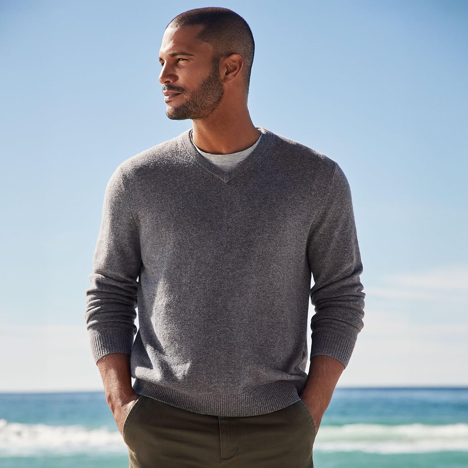 Lands' End Men's Fine Gauge Cashmere V-Neck Sweater - Image 4