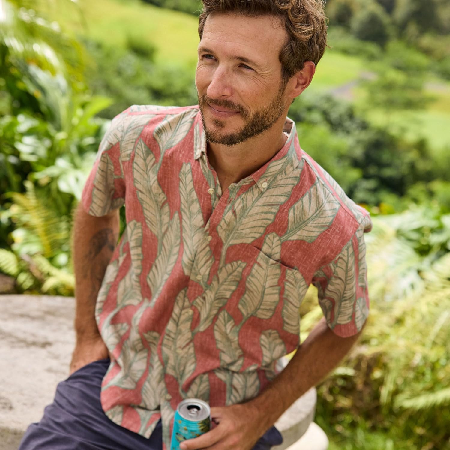 Reyn Spooner Men’s Tropical Leaves Hawaiian Aloha Shirt - Button Front - Image 3