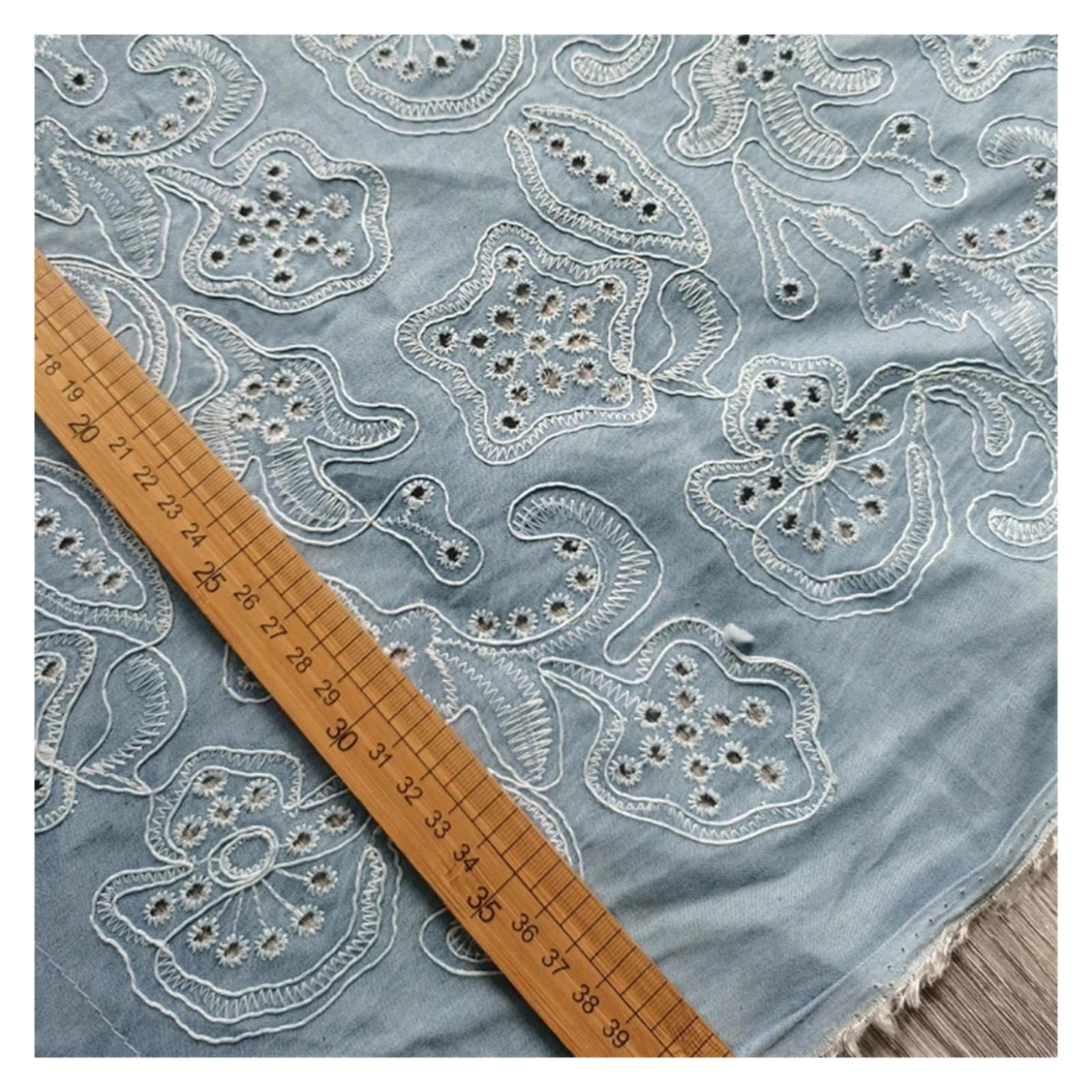 Exquisito Bordado De Algodón Hueco Tela DIY Vestido Camisa Ropa Mantel 1,37 Metros De Ancho