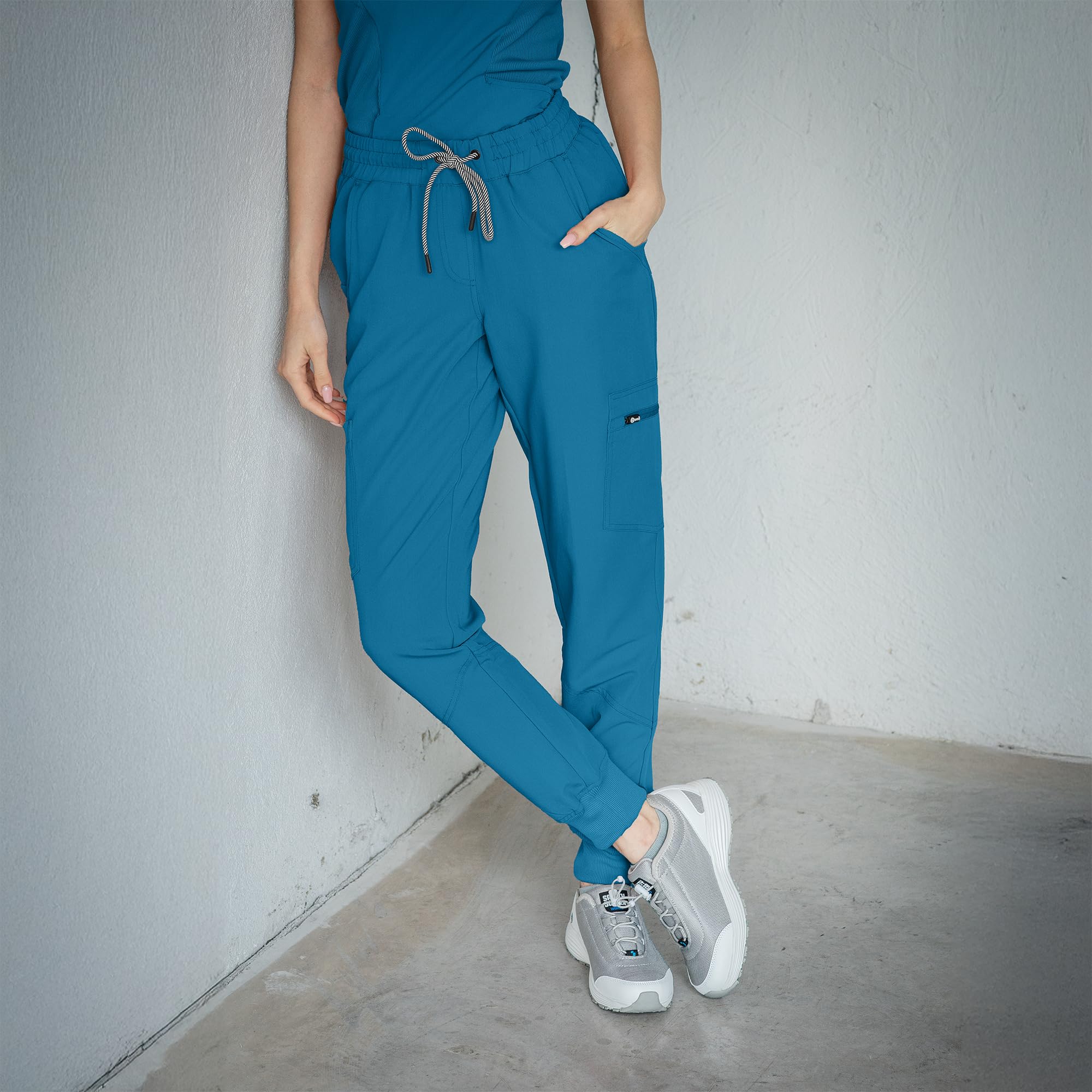 B-well Ricci Pantaloni Infermiere Donna Pantaloni Sanitari Donna Elastici Pantaloni Medici Donna Spandex con Elastico in Vita e 7 Tasche