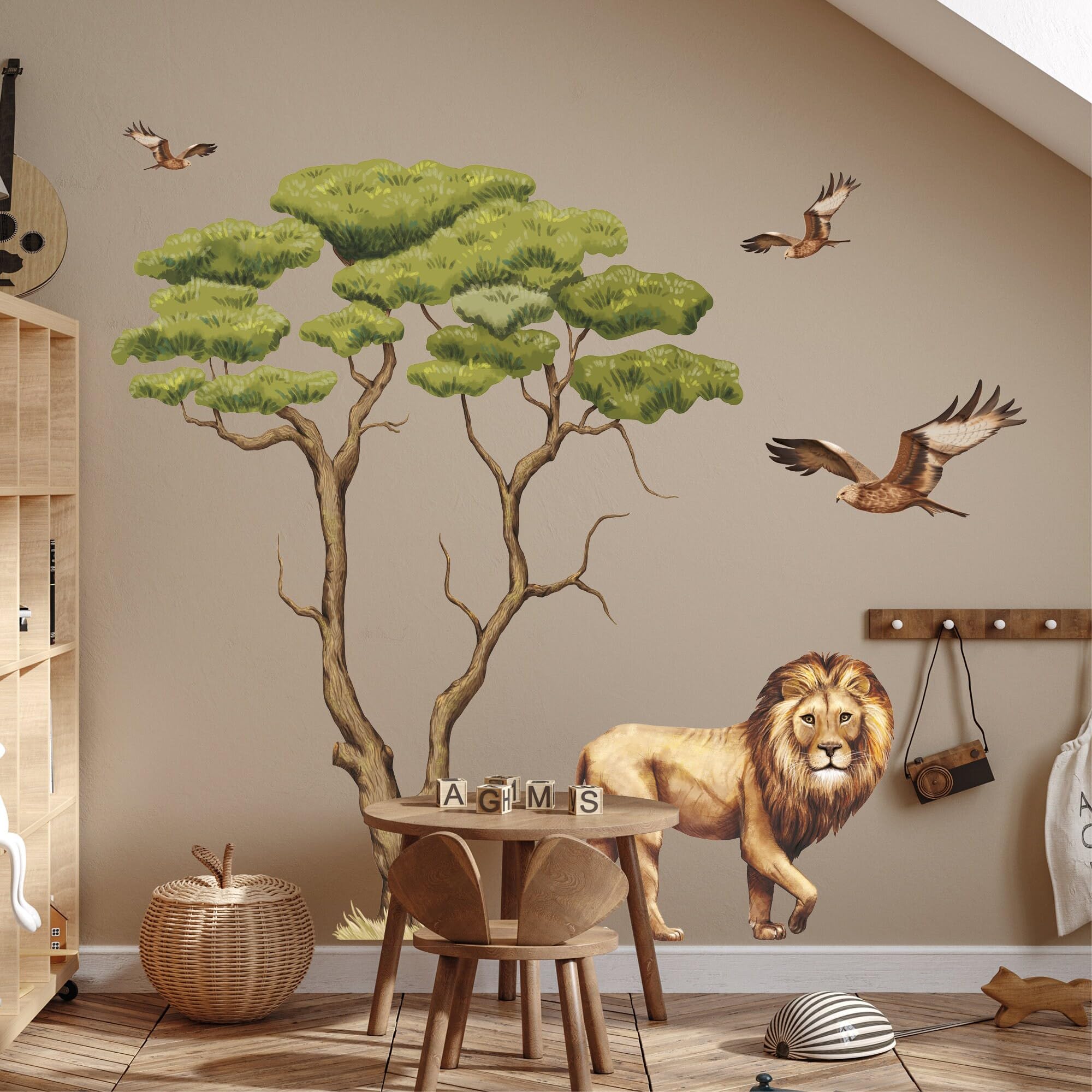 Wandtattoo Kinderzimmer Savanne mit Bäumen Löwe und Vögeln Dekoration Babyzimmer Tiere Natur