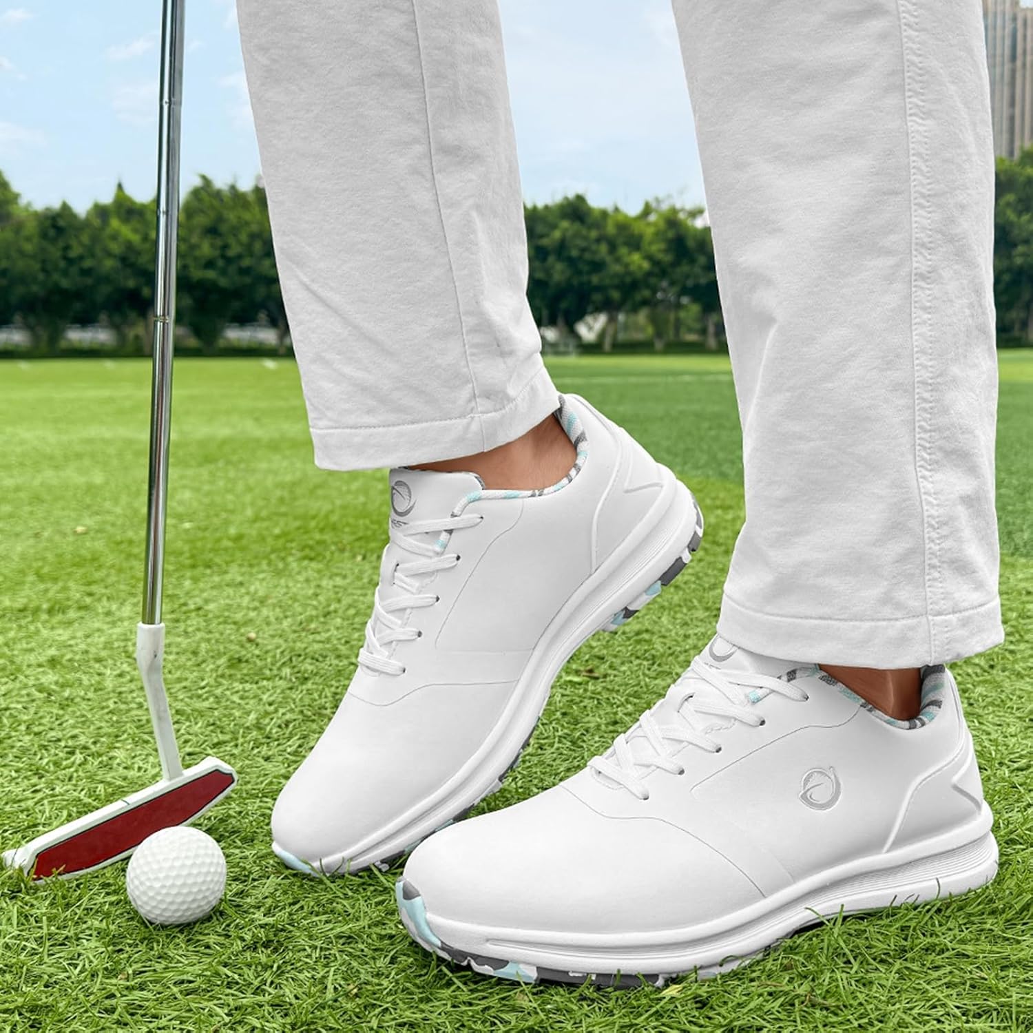 Womens Golf Shoes Spikeless Waterproof Professional Golf Shoes Outdoor Casual Non Slip Leather Golf Trainers