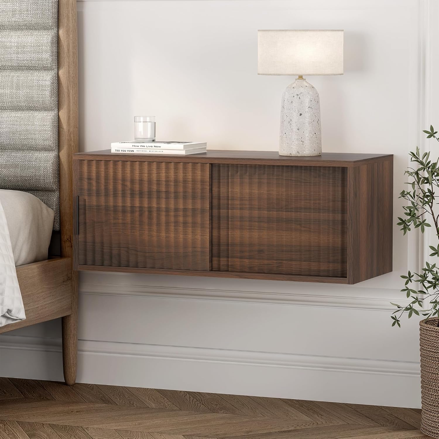 Floating Nightstand with Sliding Doors, Modern Fluted Large Night Stand Storage Shelf Wall Mounted Bedside Tables for Bedroom, Brown