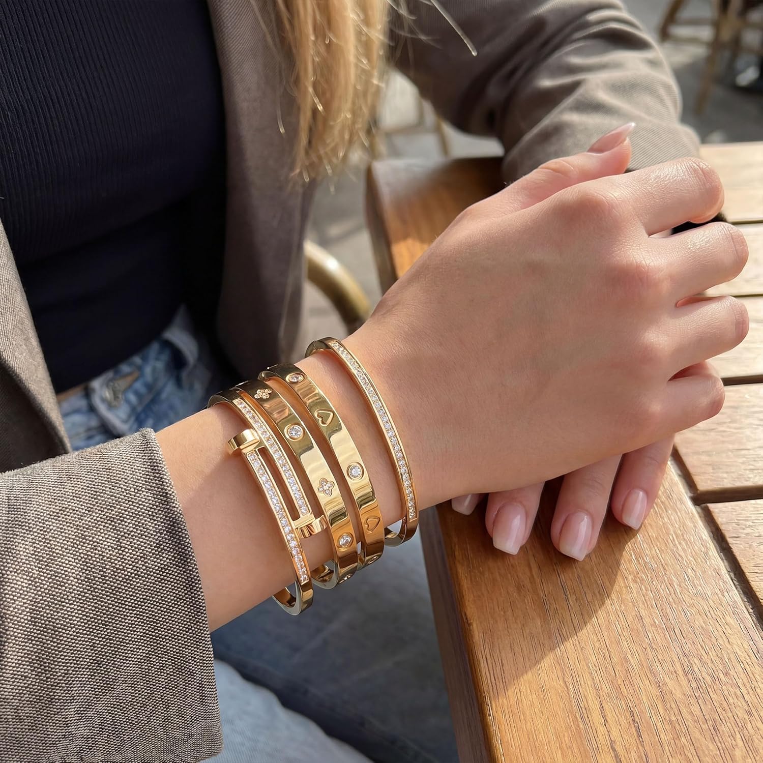 Camhanno Stainless Steel Bangle Bracelet Set for Women - Silver/Gold Love Bangle Non Tarnish Jewelry with Sparkling Crystal Inlay for Love Gifts
