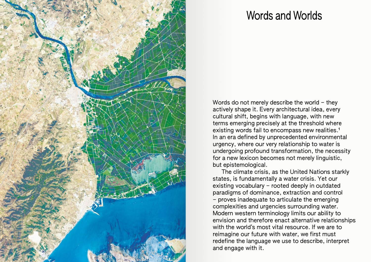 100 Words for Water /anglais: A Projective Ecosocial Vocabulary