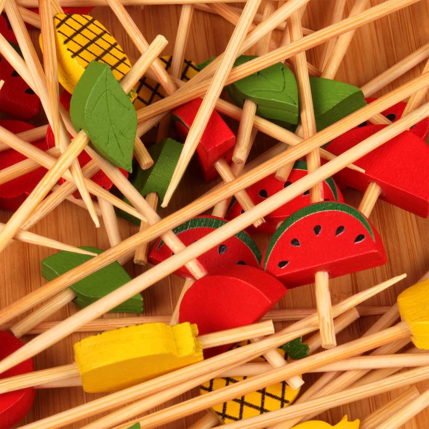 BambooMN 5.9" Tropical Fruits Pineapple Watermelon Strawberry Leaf Cocktail Picks for Drinks and Food, Decorative Toothpicks for Any Party, 1000 Pieces