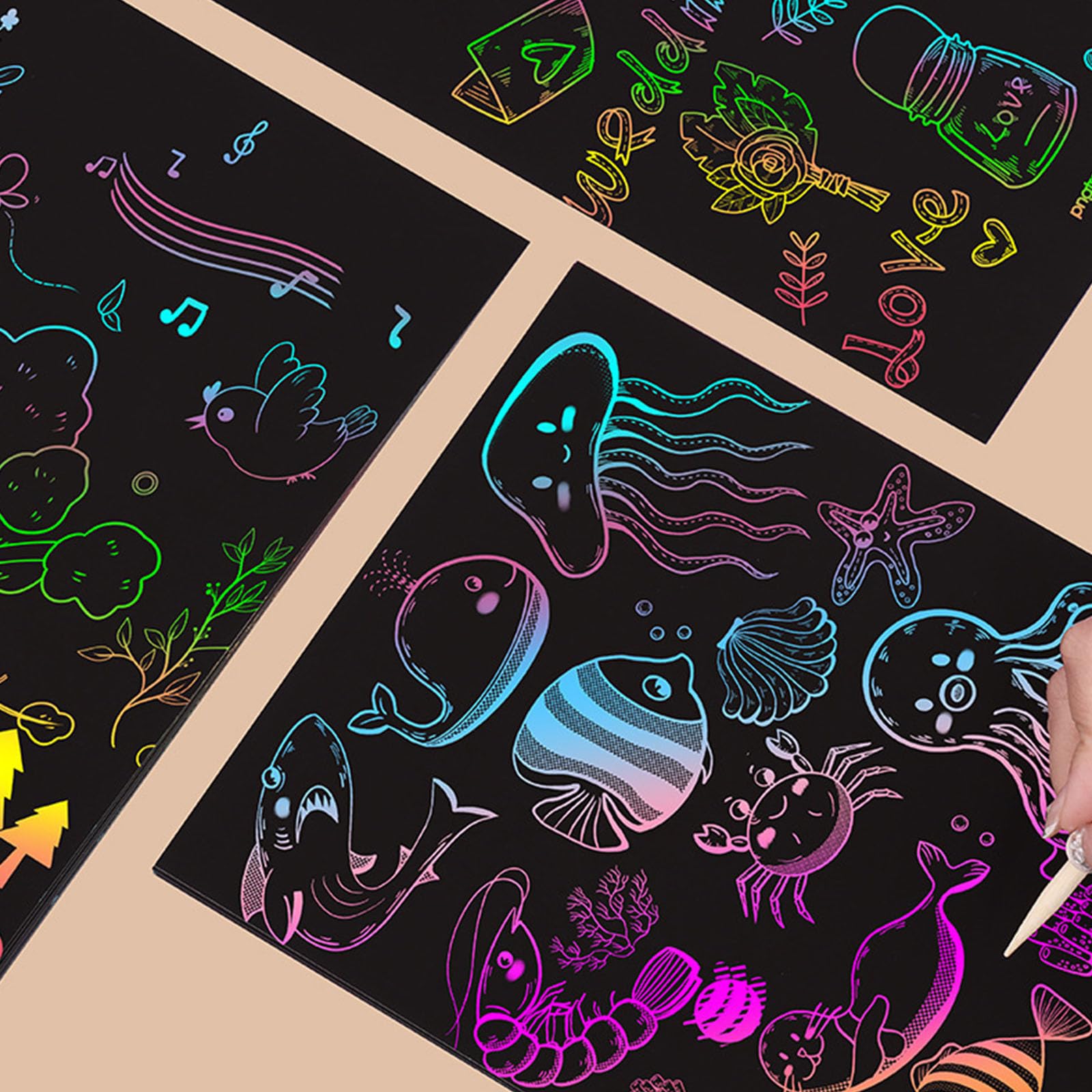 Set de bloc de dibujo para niños de 50 hojas, scratch art | Incluye lápices de madera y plantillas, scratch art paper | Ideal para que los niños dibujen y hagan manualidades DIY