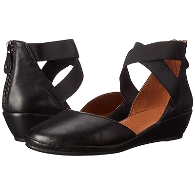 Gentle Souls by Kenneth Cole Noa Women