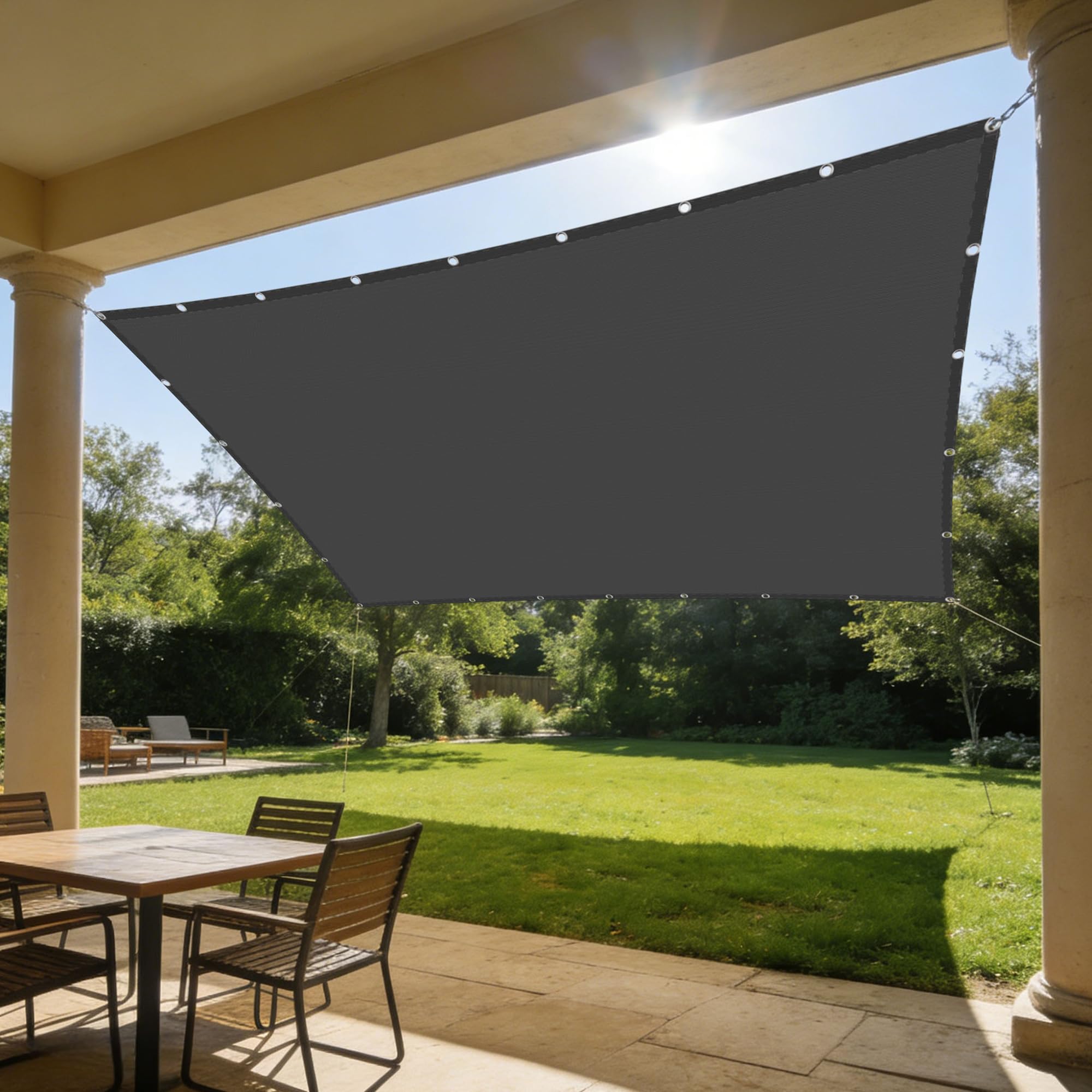 Voile d'ombrage terrasse rectangulaire pour des déjeuners protégés du vent