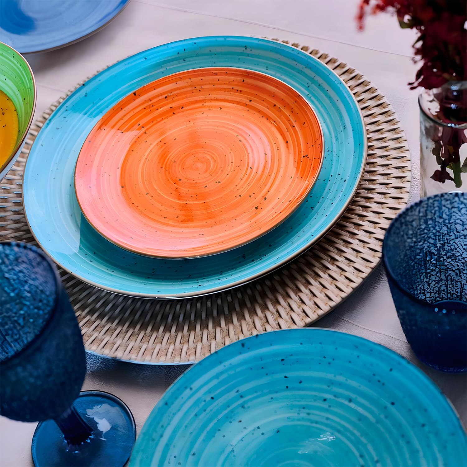 Wintem Servizi di Piatti 18 Pezzi in Porcellana Multicolore - Set Composto da Piatti Piani, Fondi e da Dessert Ideali per Ogni Occasione - Moderni e Resistenti Sono Lavabili in Lavastoviglie