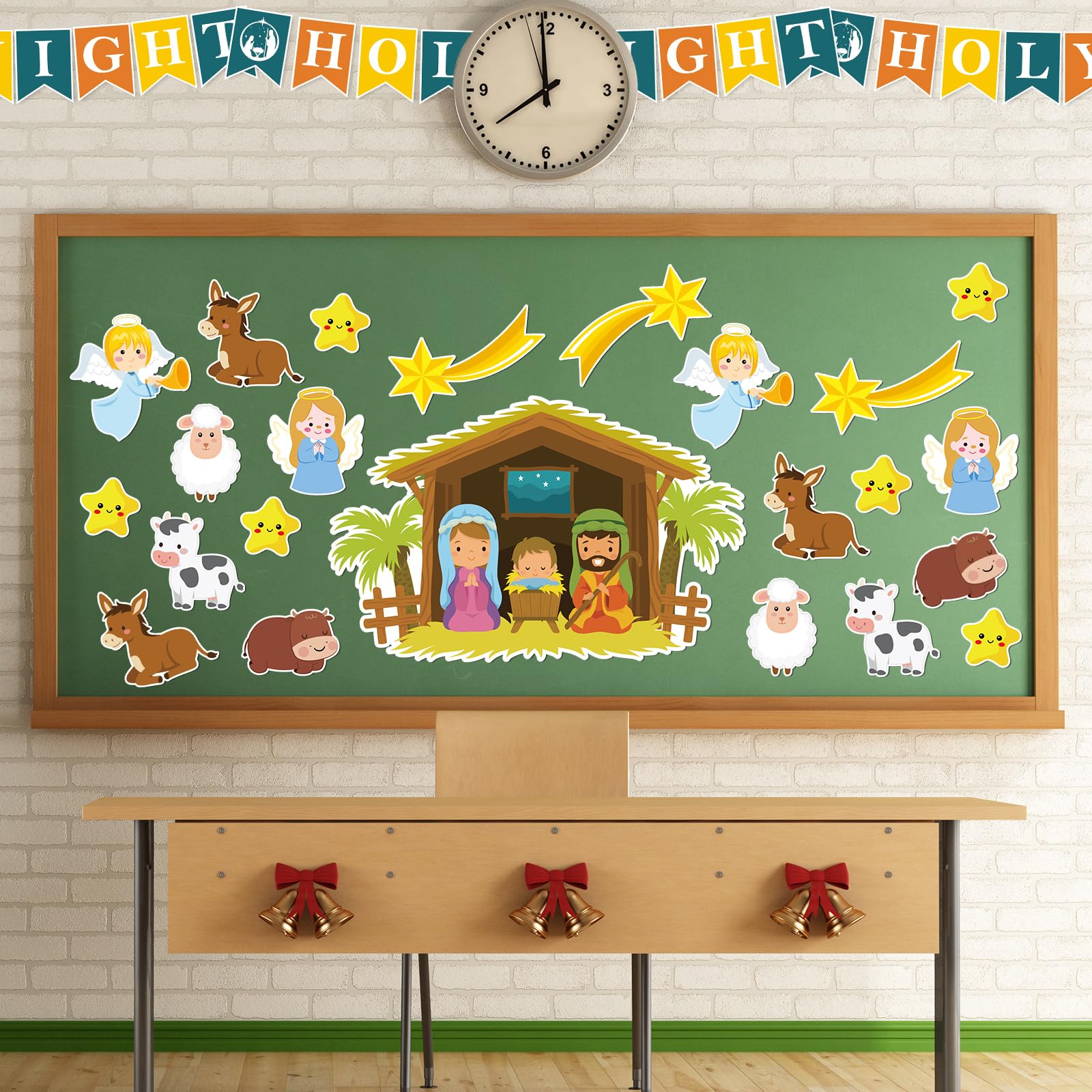 Whaline 81Pcs Christmas Bulletin Board Decoration Kit