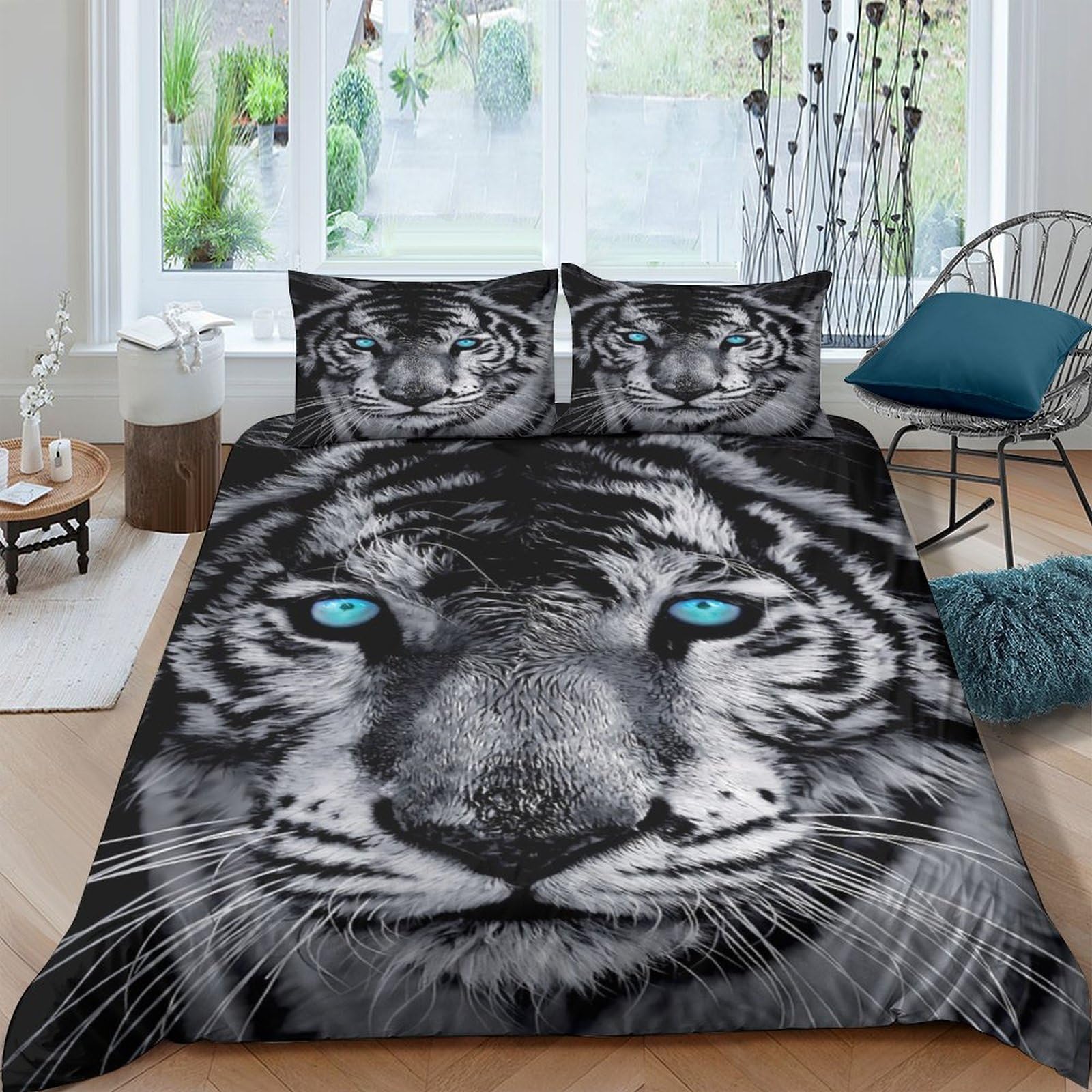Ctjqhvkz Style-2 3D Printed Blue Eyed Tiger Fitted Sheet Microfiber Non Slip Bed Cover Animal Bedroom Decor For Home Guest Room Single（135X200cm）