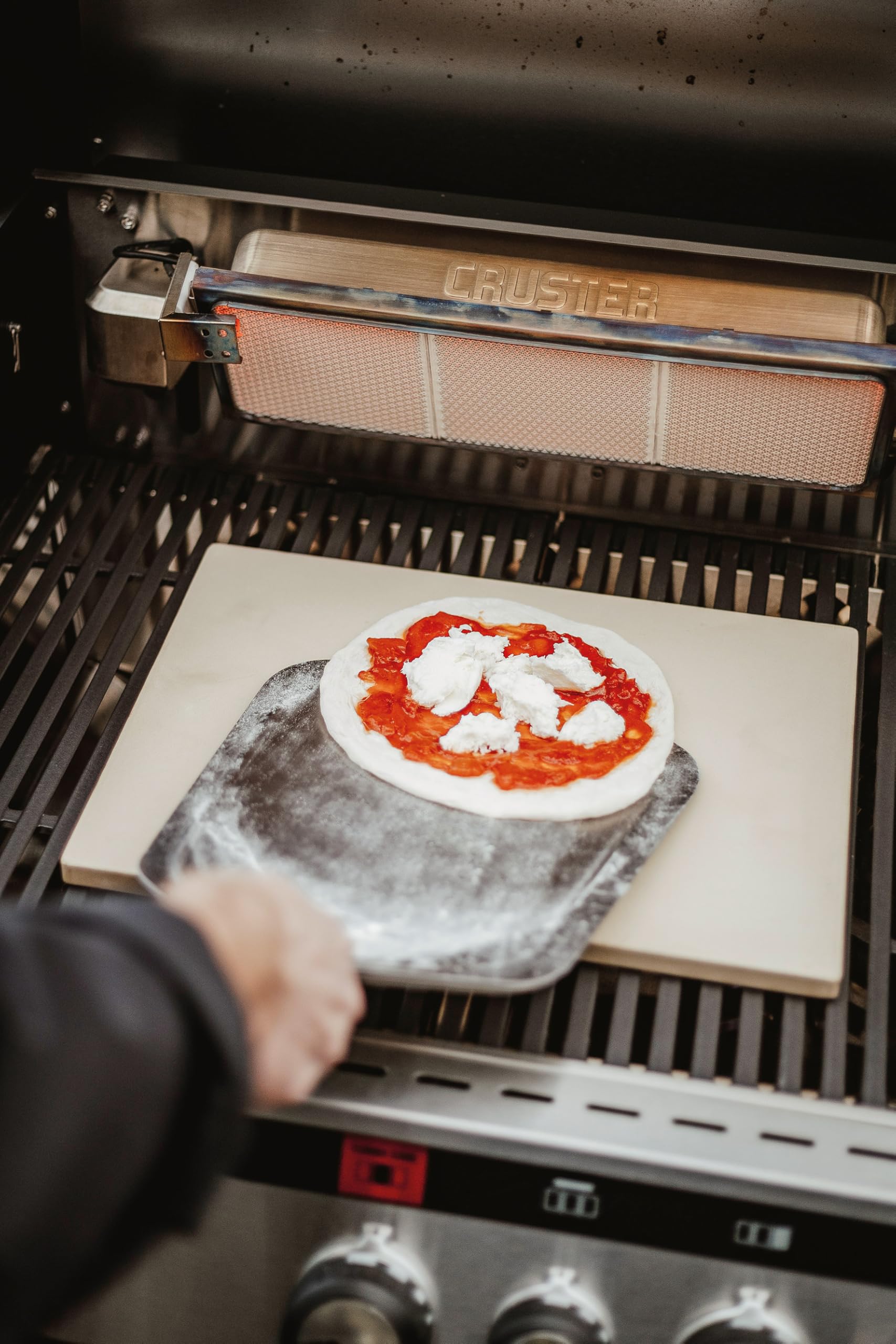 Enders Pala per pizza Enders forata in acciaio inox con impugnatura ergonomica soft touch - 8770