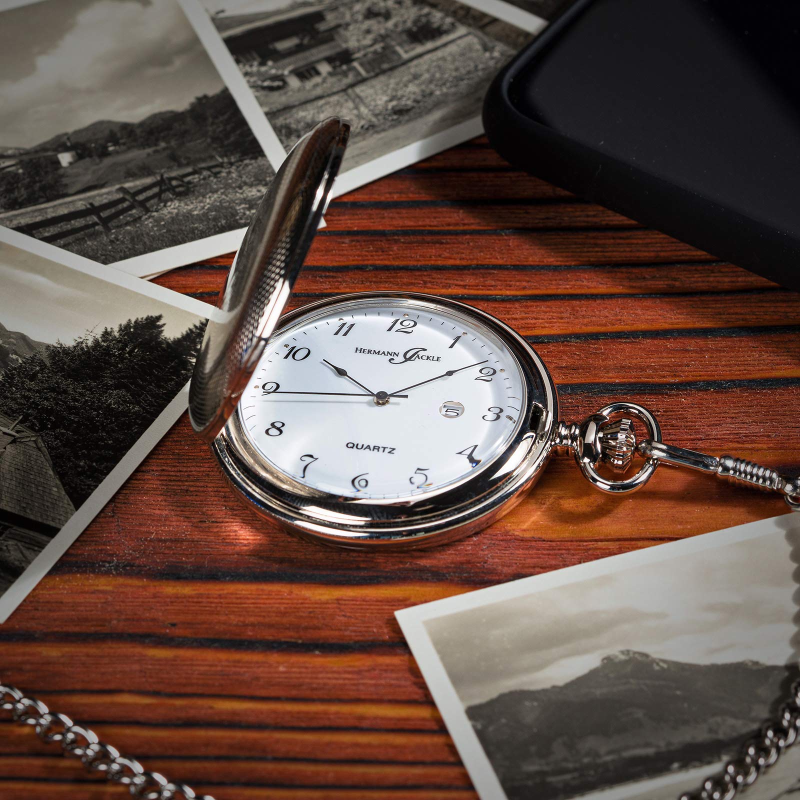 Hermann Jäckle Herren Taschenuhr Tübingen Quarz Silber 50 mm | Quarzwerk, Datumsanzeige, großes Zifferblatt, gut ablesbar, inklusive Kette und Reiseetui