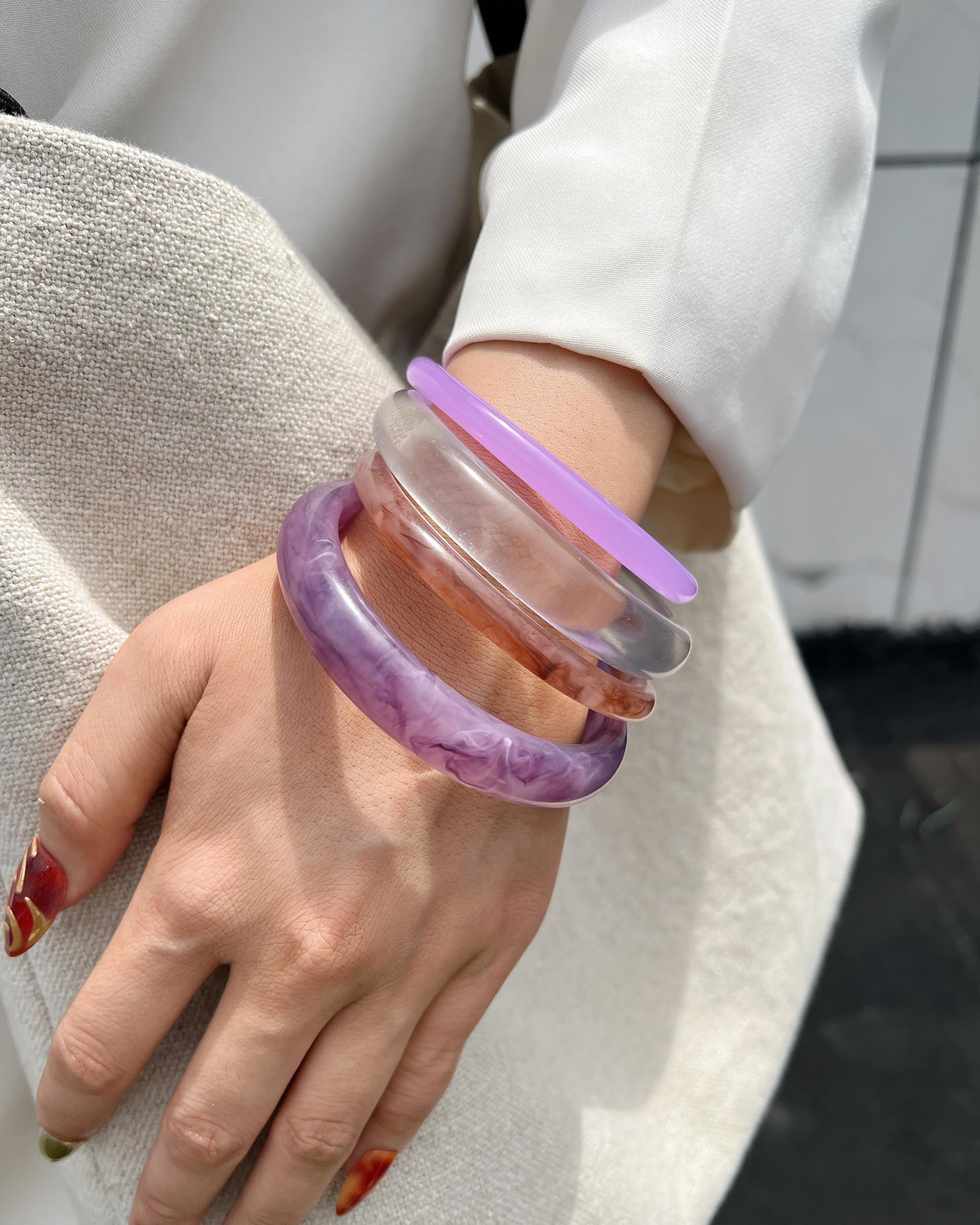 ÌF ME Acrylic Bangles Bohemian Bracelets for Women, Maillard Vintage Acrylic Resin Chunky Bangles Bracelets Fashions Thick Statement bangle Set view 5