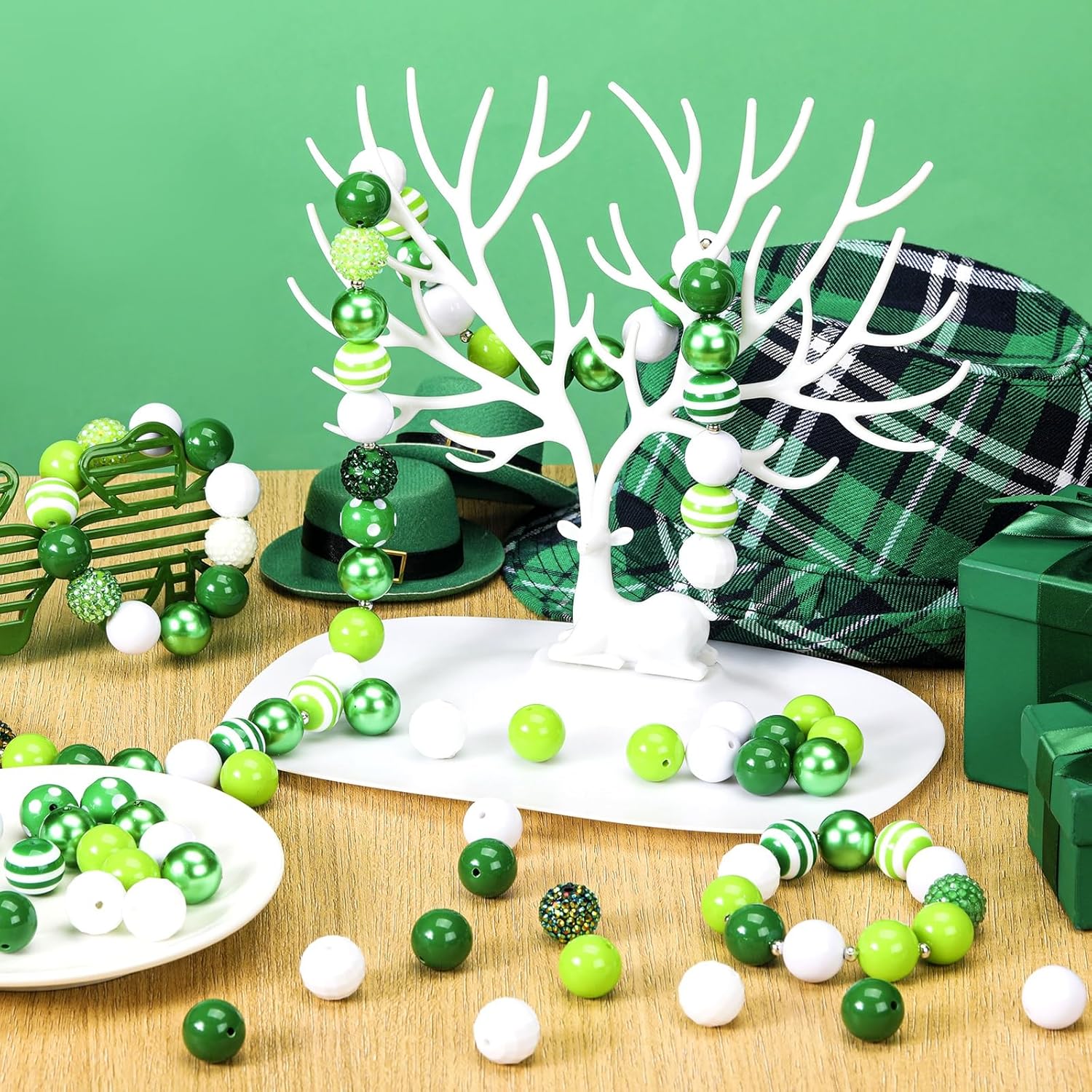 Poen 100 Pcs 20 mm St. Patrick's Day Rhinestone Bubblegum Beads for Pens Bulk Mixed Crystal Shamrock White Green Resin Chunky Bead for Holiday DIY Craft Keychain Necklace Bracelet Jewelry Making Decor - Image 6