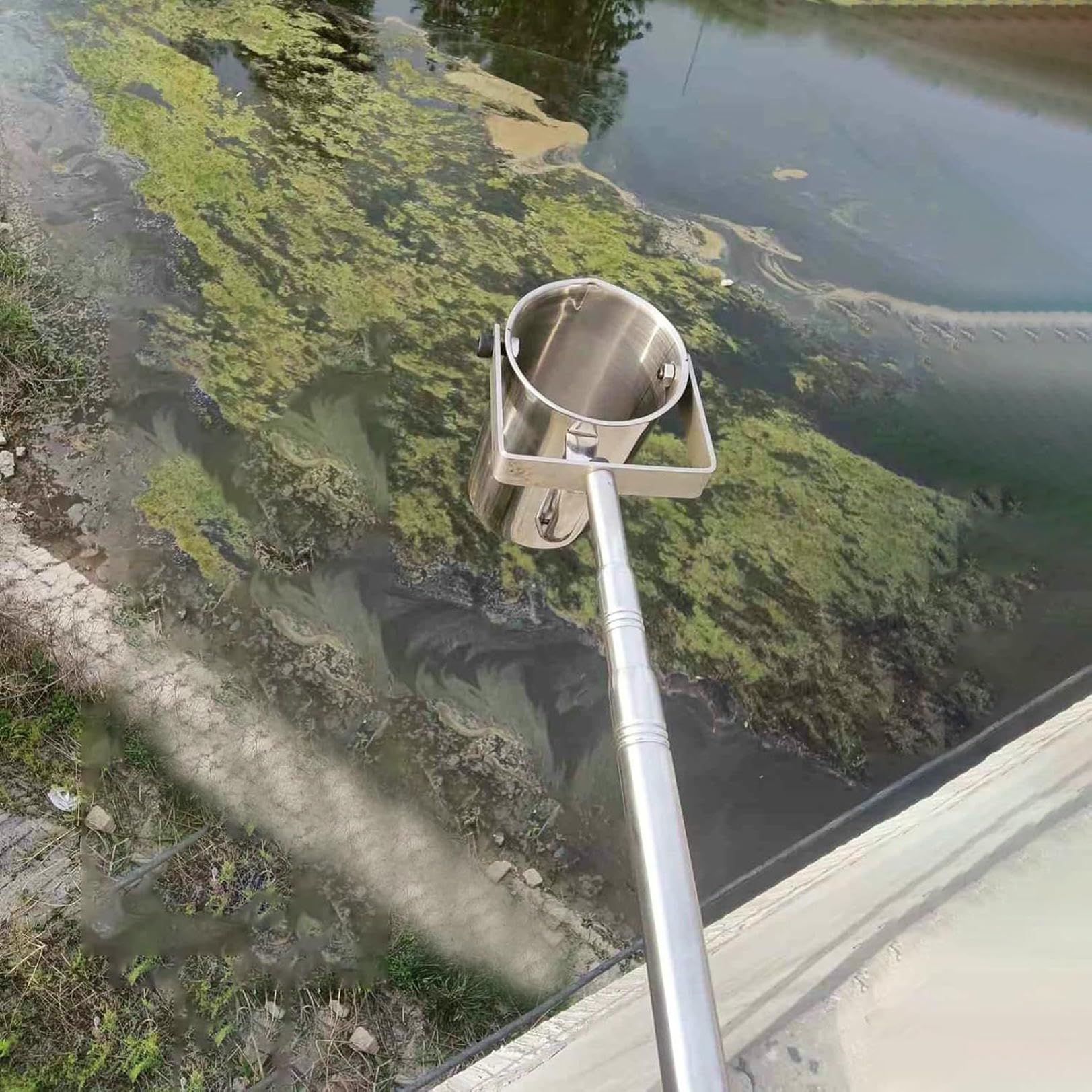 Échantillonneur télescopique en acier inoxydable pour puits et analyses de piscine