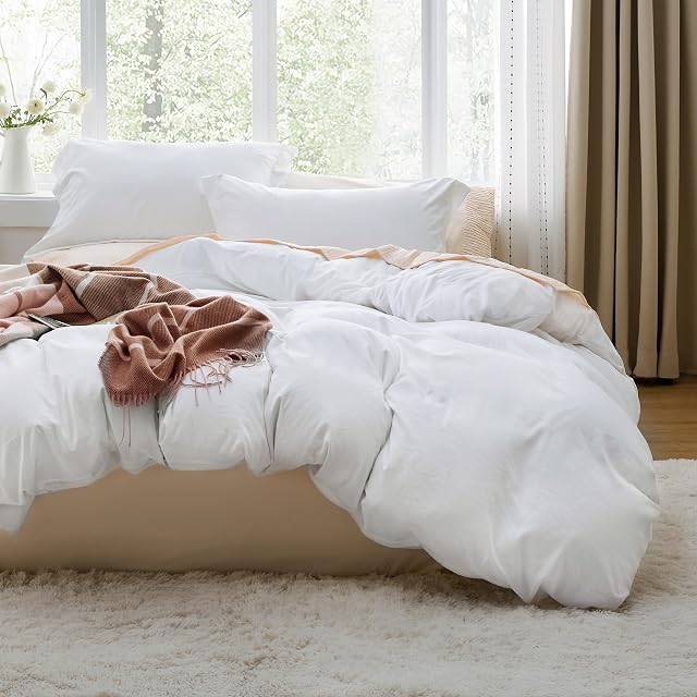 Bedsure Couverture de couette blanche Taille de la reine - 3 Pièces de lit prélavé en coton-comme extra doux, comprend 1 Couverture de couettes 90x90 Pochettes avec fermeture à glissière & 2 Shams d'oreiller, Conforteur non inclus