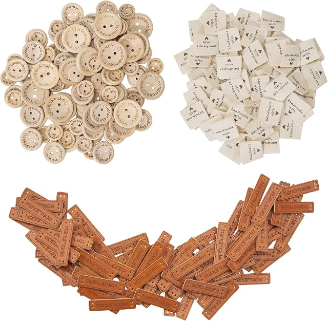 Handmade with Love Labels Tags, 100pcs Wooden Buttons + Textile Fabric Labels + Leather Labels, Patchwork Set for DIY Knitting, Crafts and Sewing Decorations Work