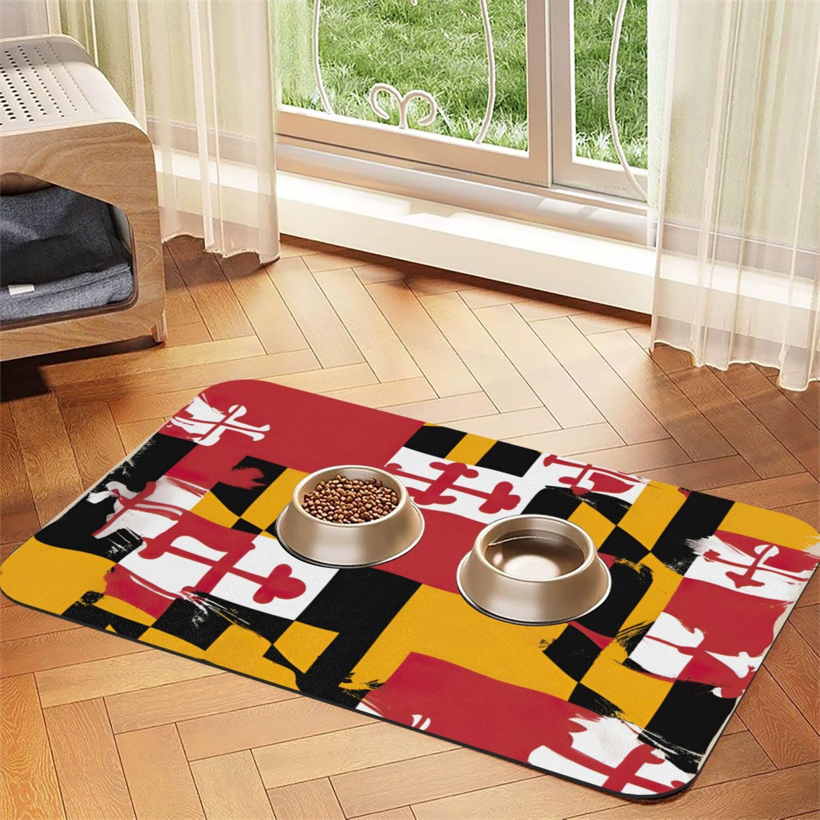 Tapis de nourriture Maryland pour garder la cuisine propre après le repas du chien