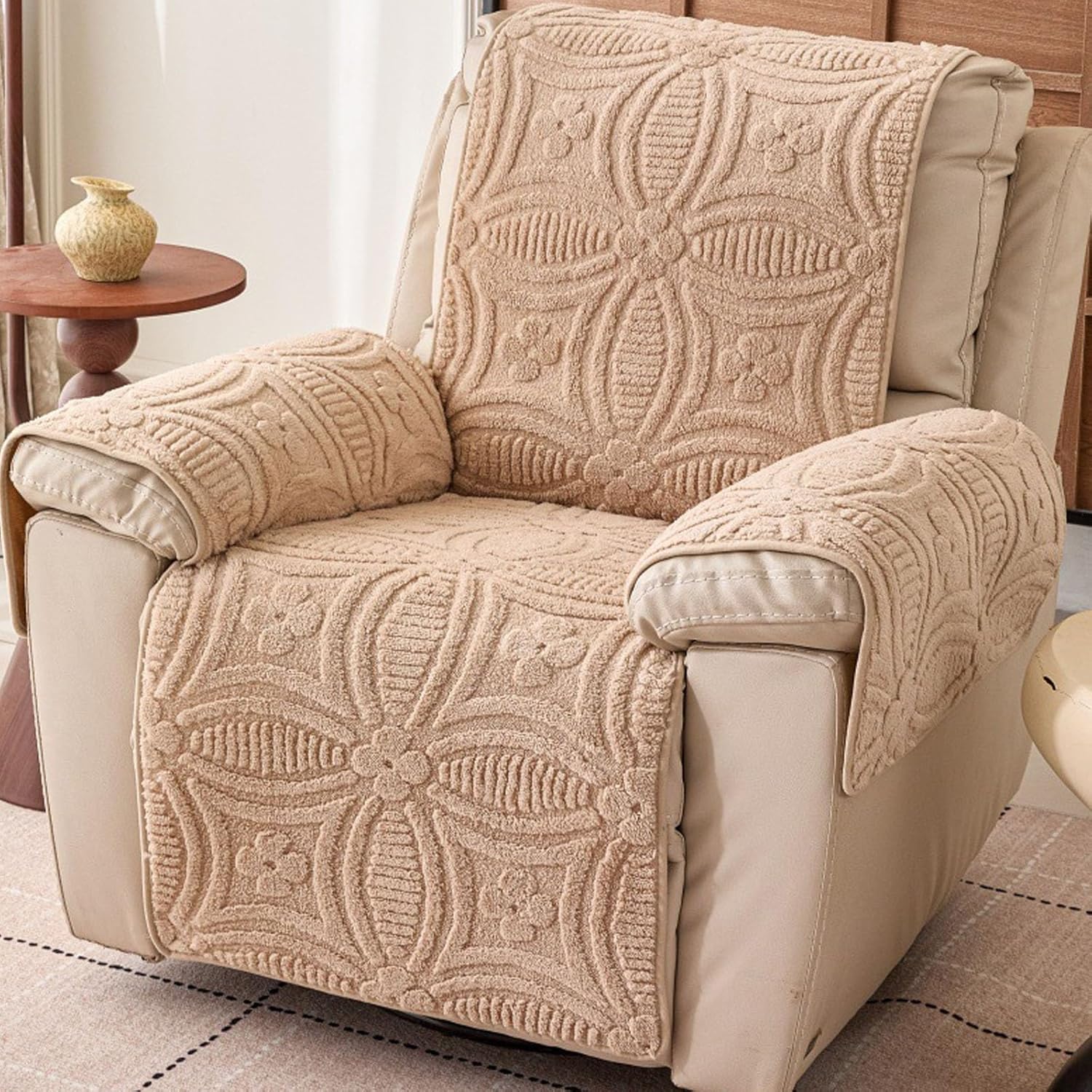 Plush Recliner Chair Cover, Lazy Boy Soft Warm Recliner Slipcover, Recliner Covers, Recliner Couch Cover Stay in Place, Washable Furniture Protector(White)