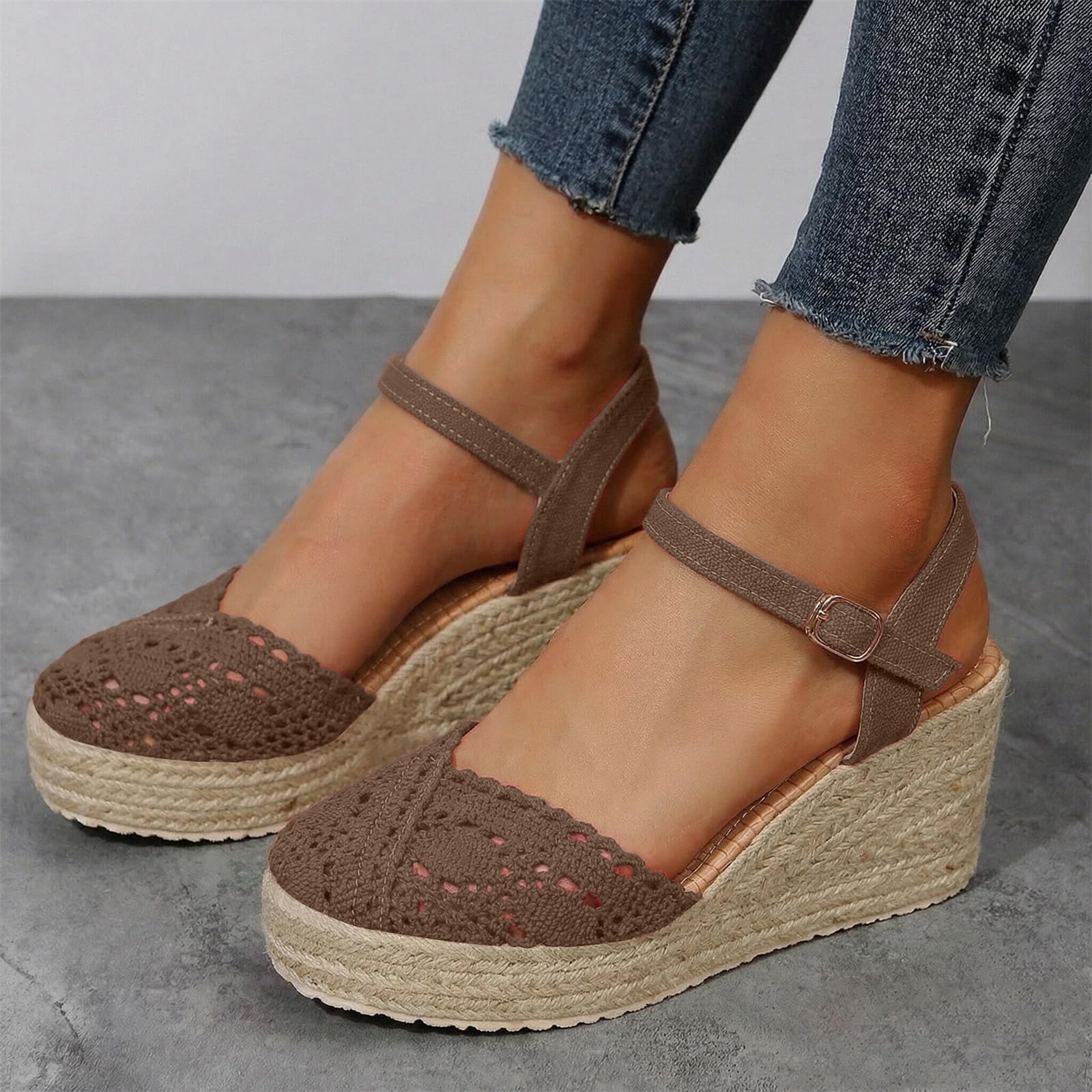 Sandalias romanas planas informales con escote lateral y hebilla para mujer, sandalias de verano de moda para mujer, zapatos plateados con purpurina