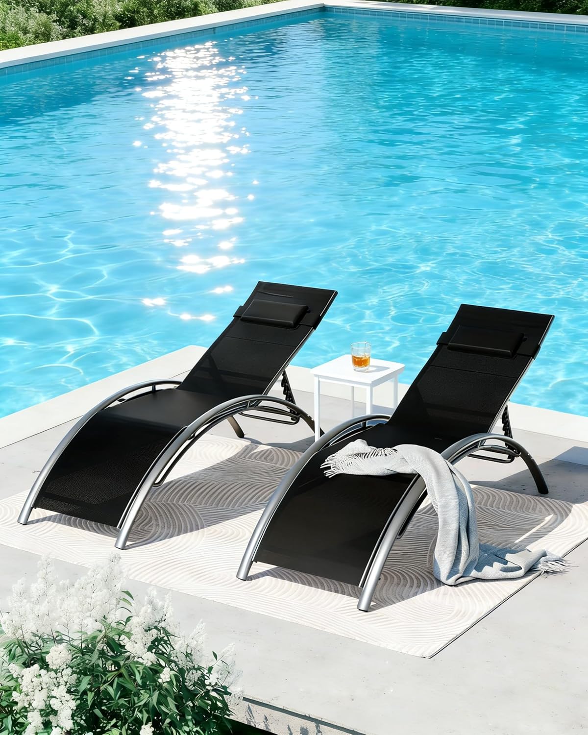 Pool Lounge Chairs Set of 2, Aluminum Adjustable Outdoor Chaise Lounge, Rust-Resistant Poolside Chairs, All-Weather Outdoor Recliners for Poolside Deck Lawn Balcony, Black