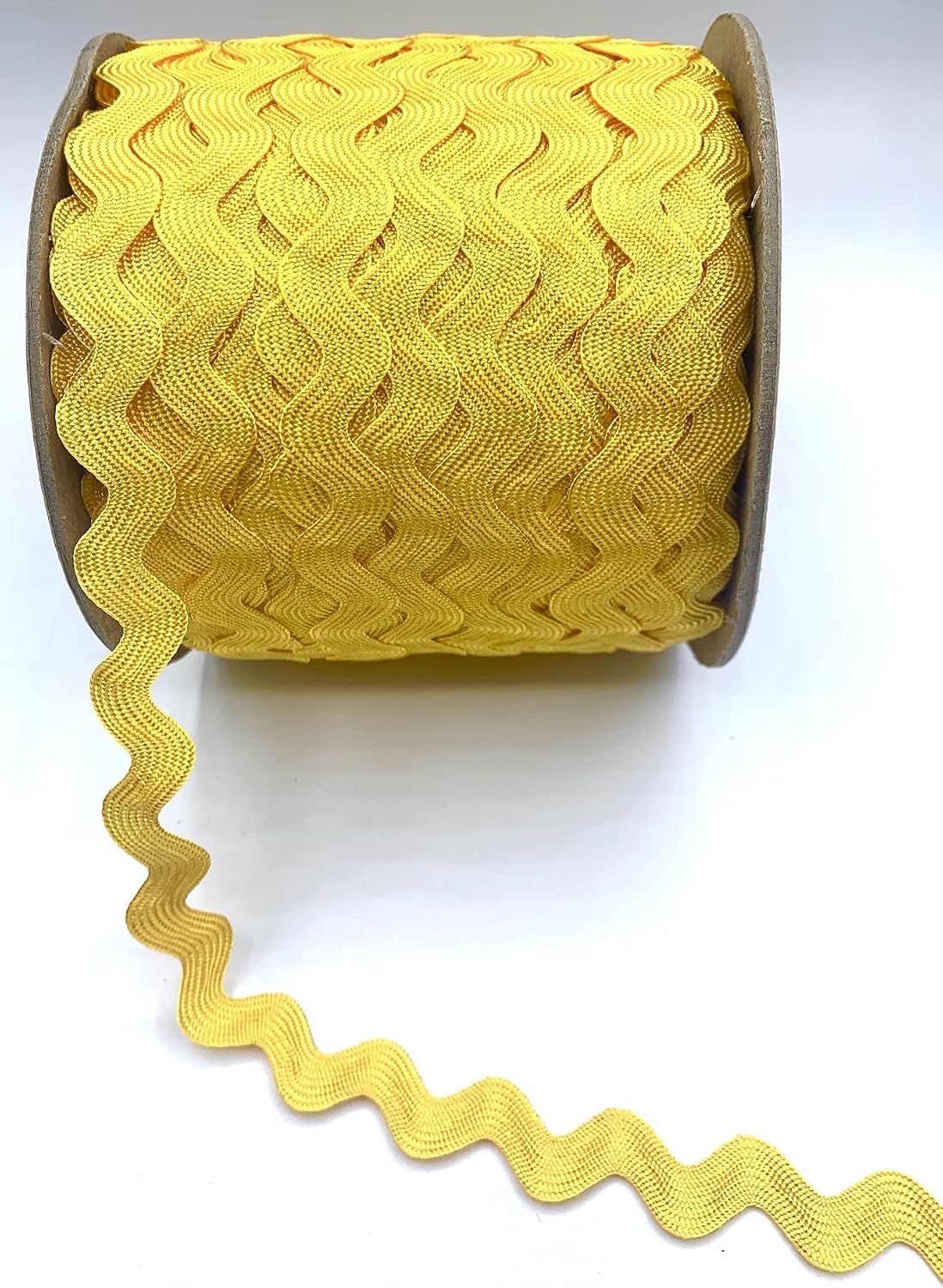 5/8" RIC Rac (Flag Gold, 15 Yards)