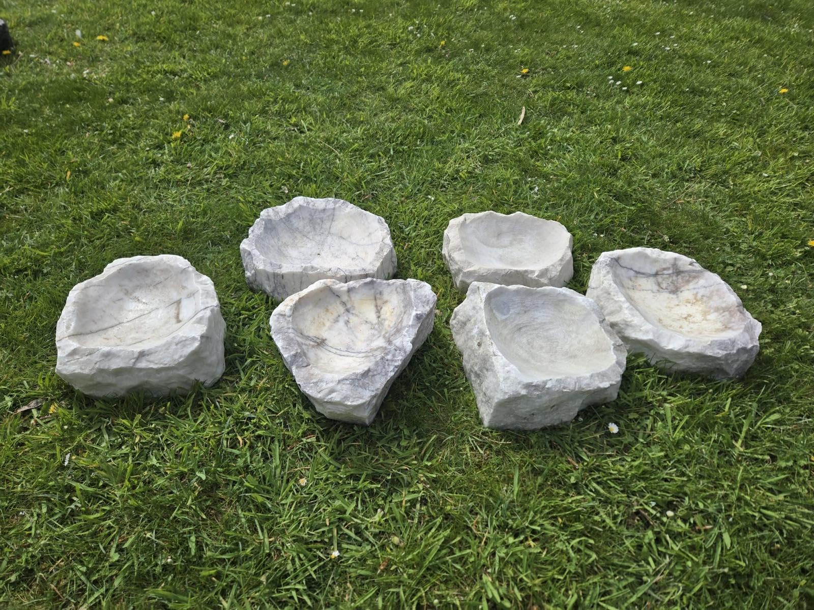 Marmor Vogeltränke | | Trinkbecken Tränke für Vögel aus massivem Stein |Stilvolle Garten-Dekoration | Hell Grau