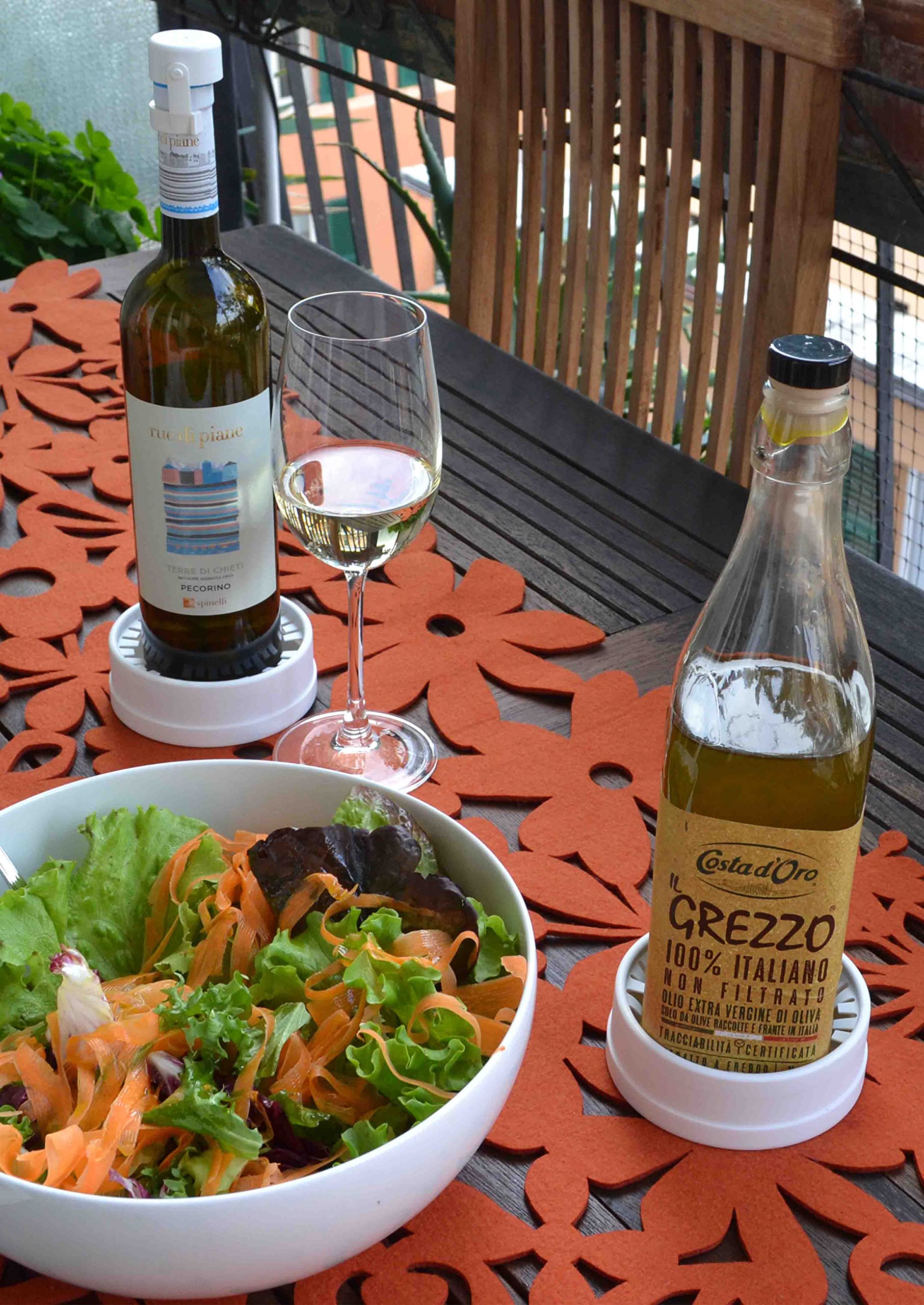 Lot De 5 Bouchons Et Sous-Bouteilles, Fabriqués En Italie