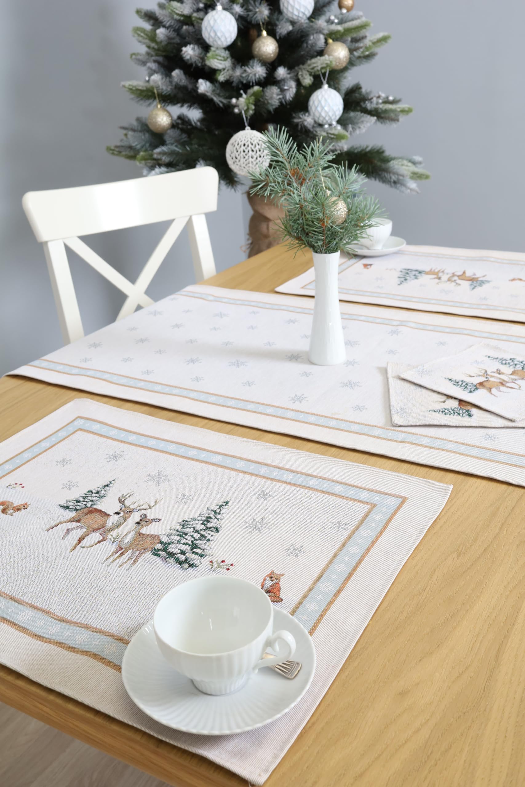 Lot de 4 sets de table, lavables, 40 x 50 cm, tissu 100 % jacquard, dessous de verre festifs, assiettes réutilisables, pour cuisine, décoration de Noël, miracle d'hiver