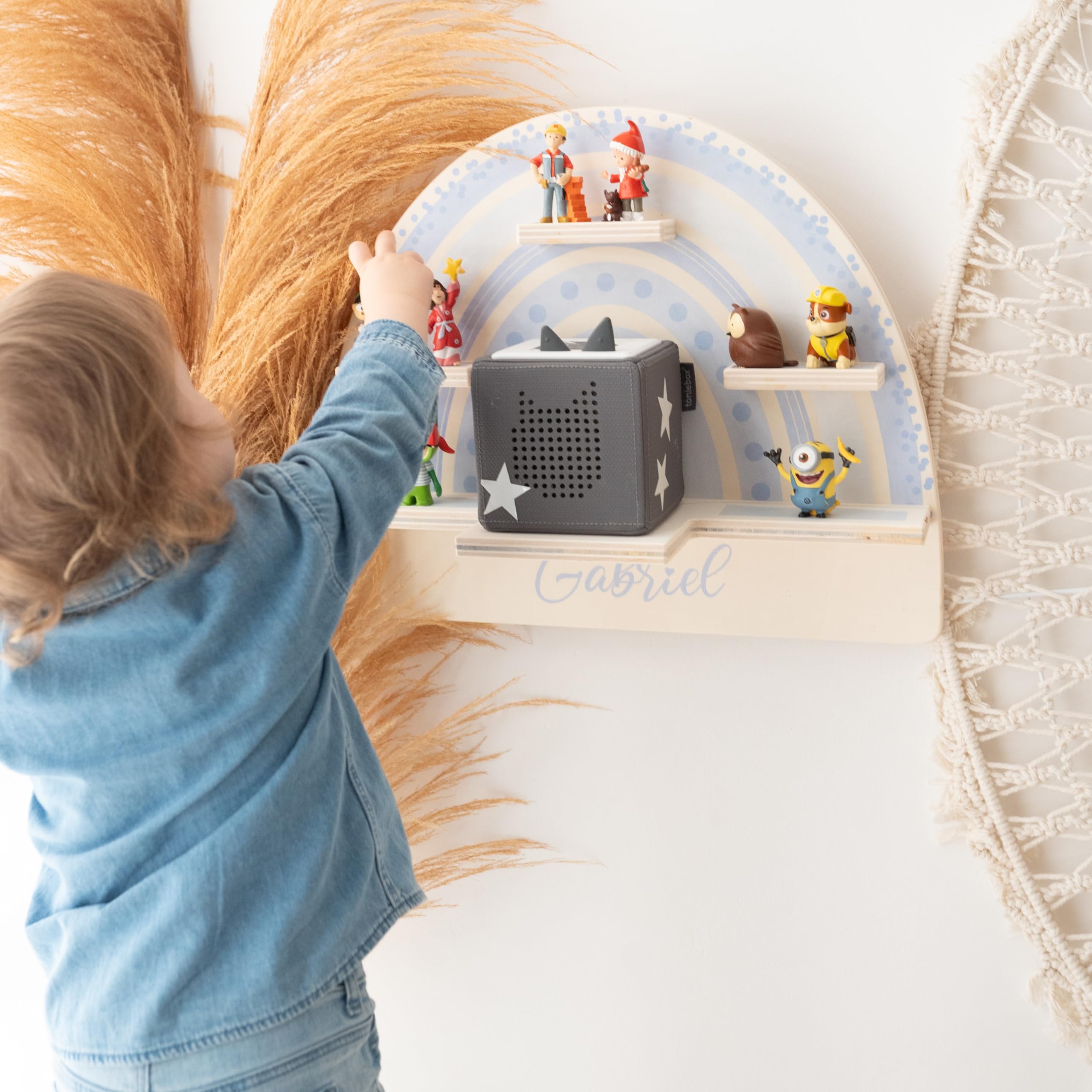 wunderwunsch personalisiertes Tonie Regal für Kinderzimmer - Magnetisches Toniebox Regal für Toniebox1 & 2 Plus Figuren mit abgerundeten Ecken & Kanten (Regenbogen rosa)