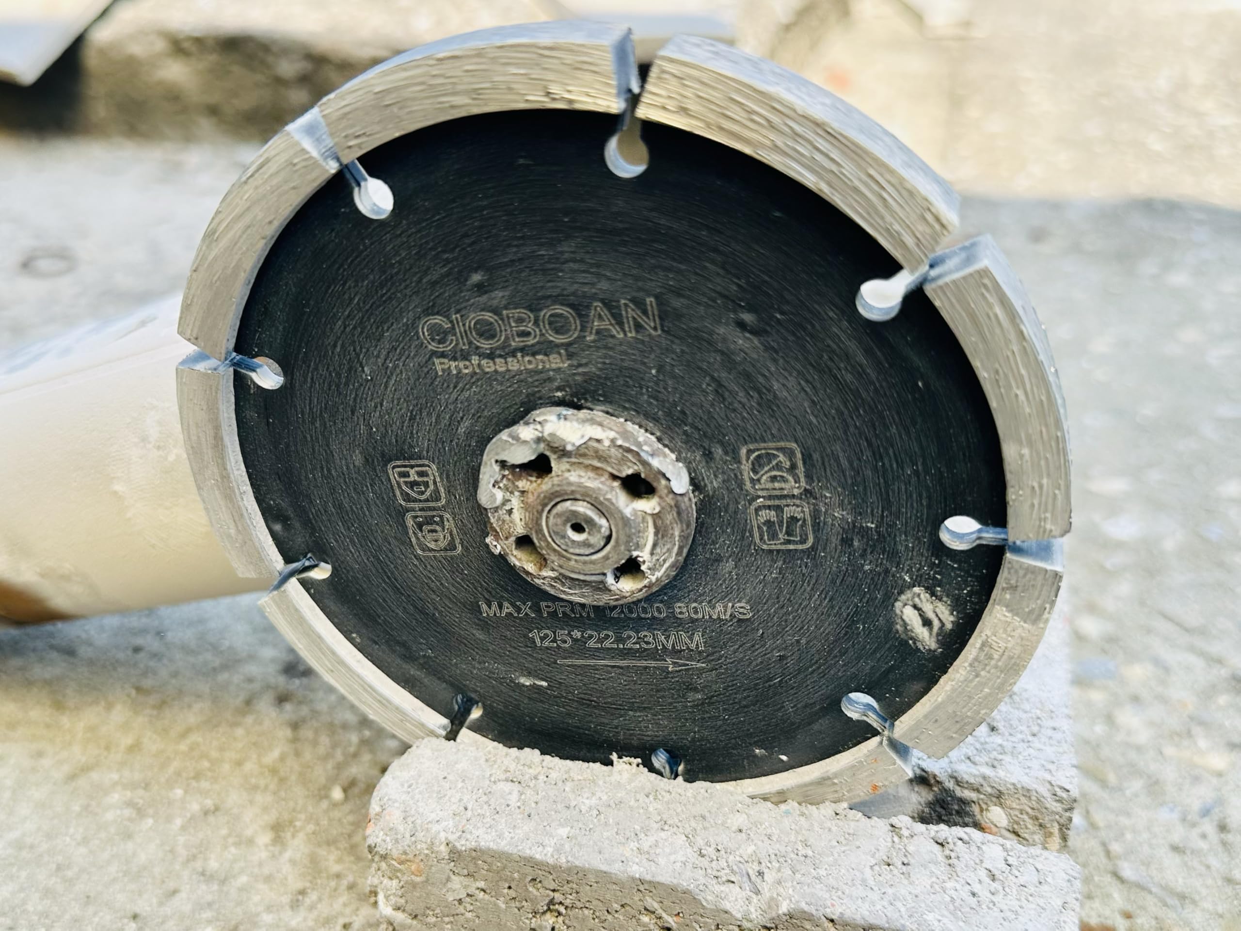 Disque à Déjointer 125mm, Épaisseur 9.5mm Diamant Joint Brique | Spécial meuleuse d'angle. Excellent dejointeur brique pour la rénovation de façade et le nettoyage précis du mortier