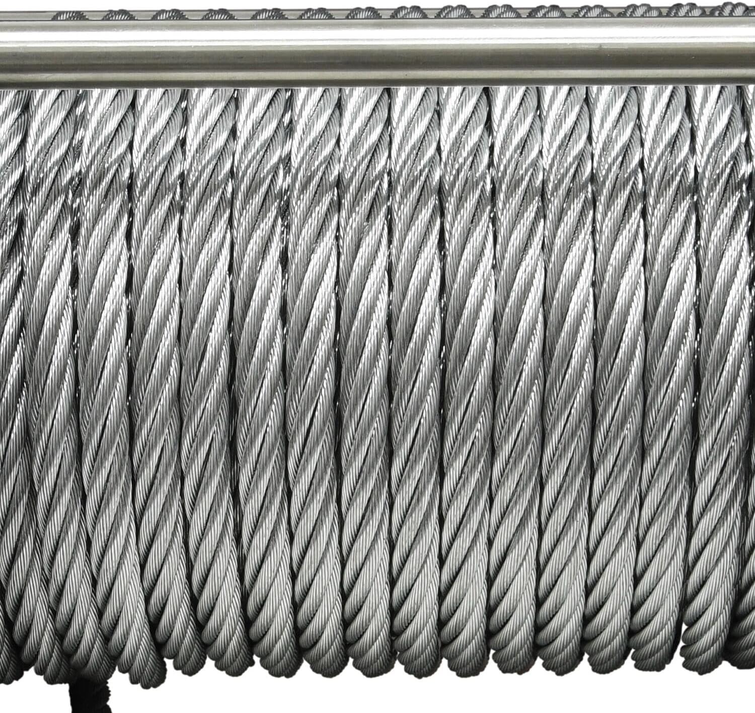 Superwinch 1511200 Tiger Shark 11.5, 12 VDC Winch, 11,500 lb/5,216 kg Capacity with Roller Fairlead, Black